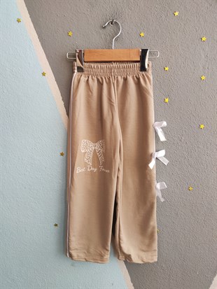 1934 - Yazılı Kız Çocuk Takım - Bej