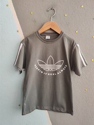 1989 -  Kolları Şeritli  Şortlu Erkek Çocuk Takım -Gri