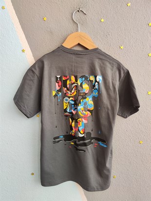 1990-  Önü ve Arkası Baskılı Şortlu Erkek Çocuk Takım - Füme