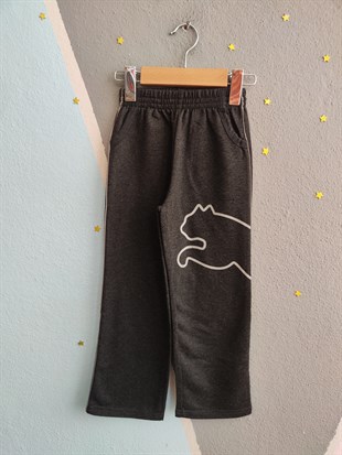 1992- Önü Baskılı Üstü Tişört Altı Eşofman Erkek Çocuk Takımı - Füme