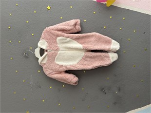 2142 -Kapüşonlu Peluş Kumaş Kız Bebek Tulumu - gül kurusu