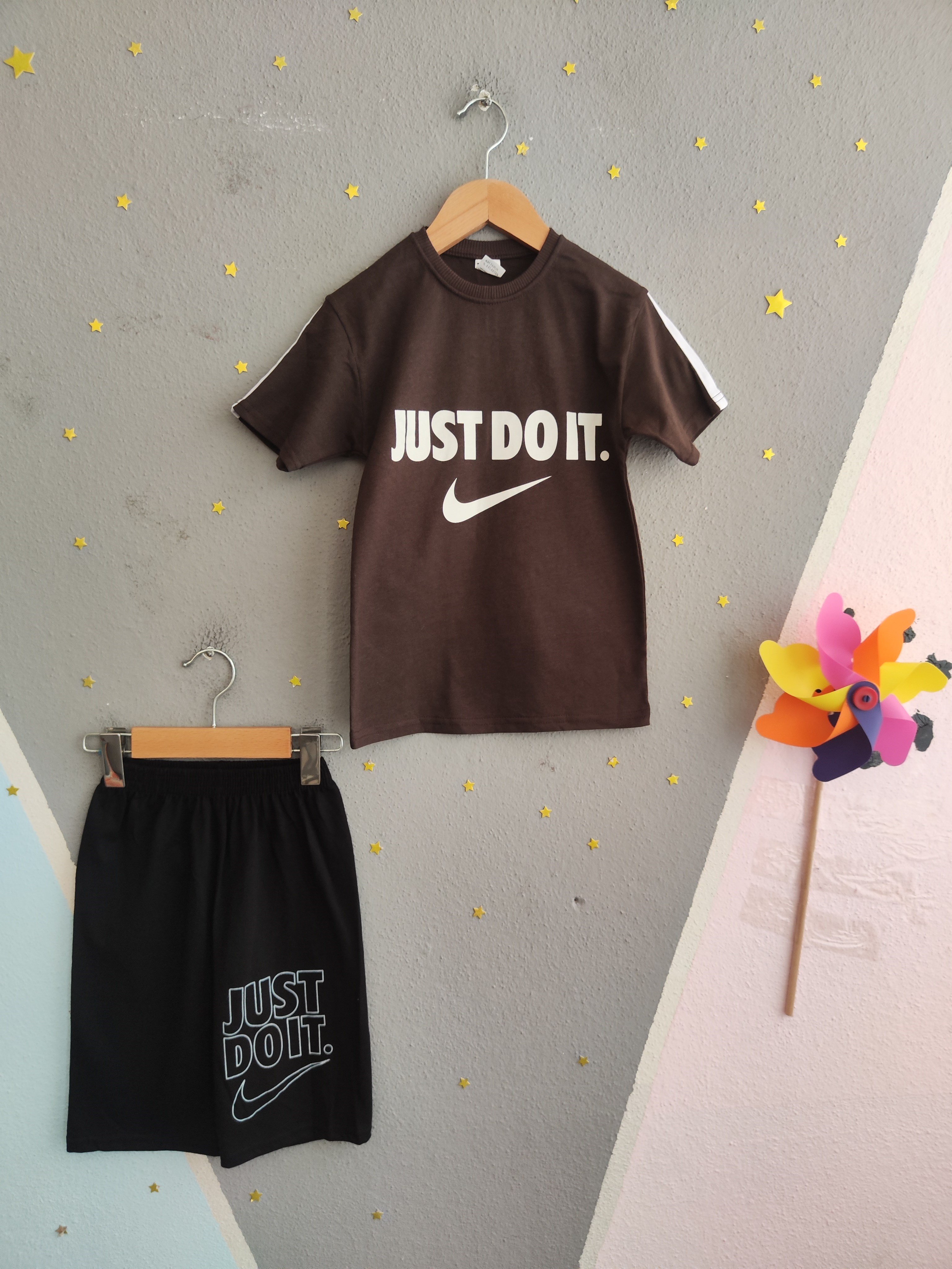 2015 - Baskılı Şortlu Erkek Çocuk Takım - Kahve