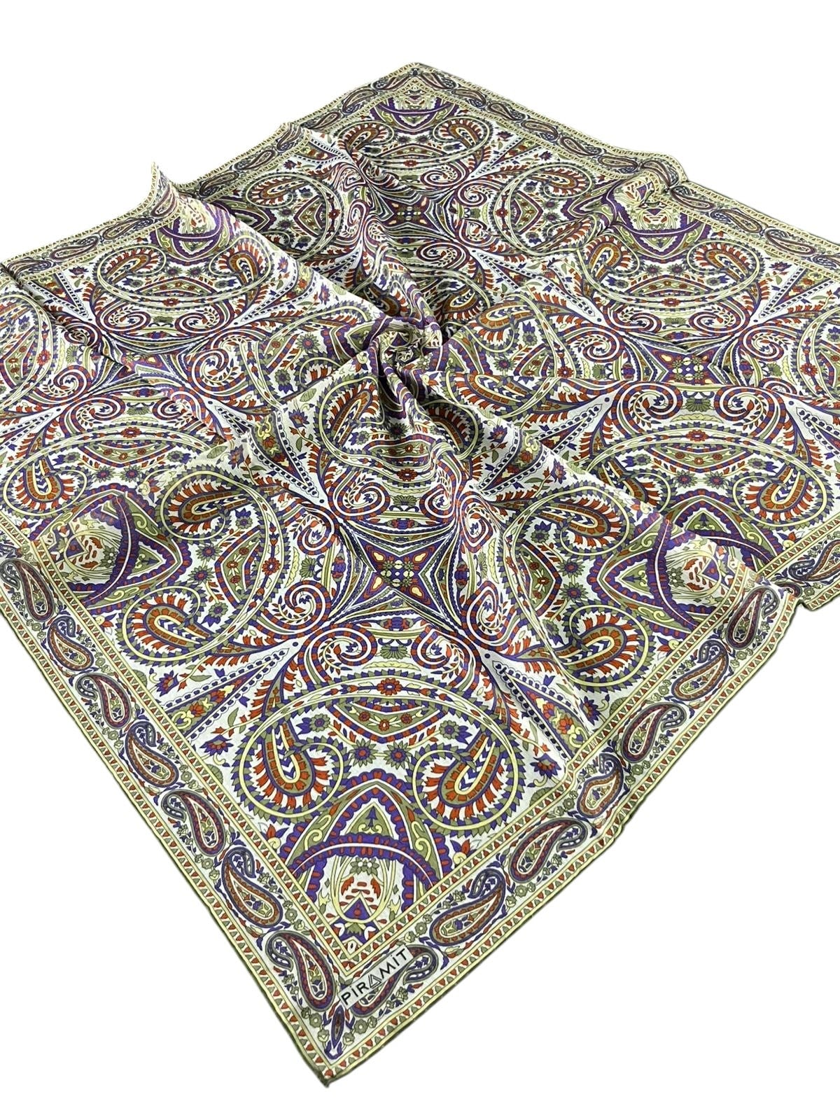 Piramit Soft Eşarp