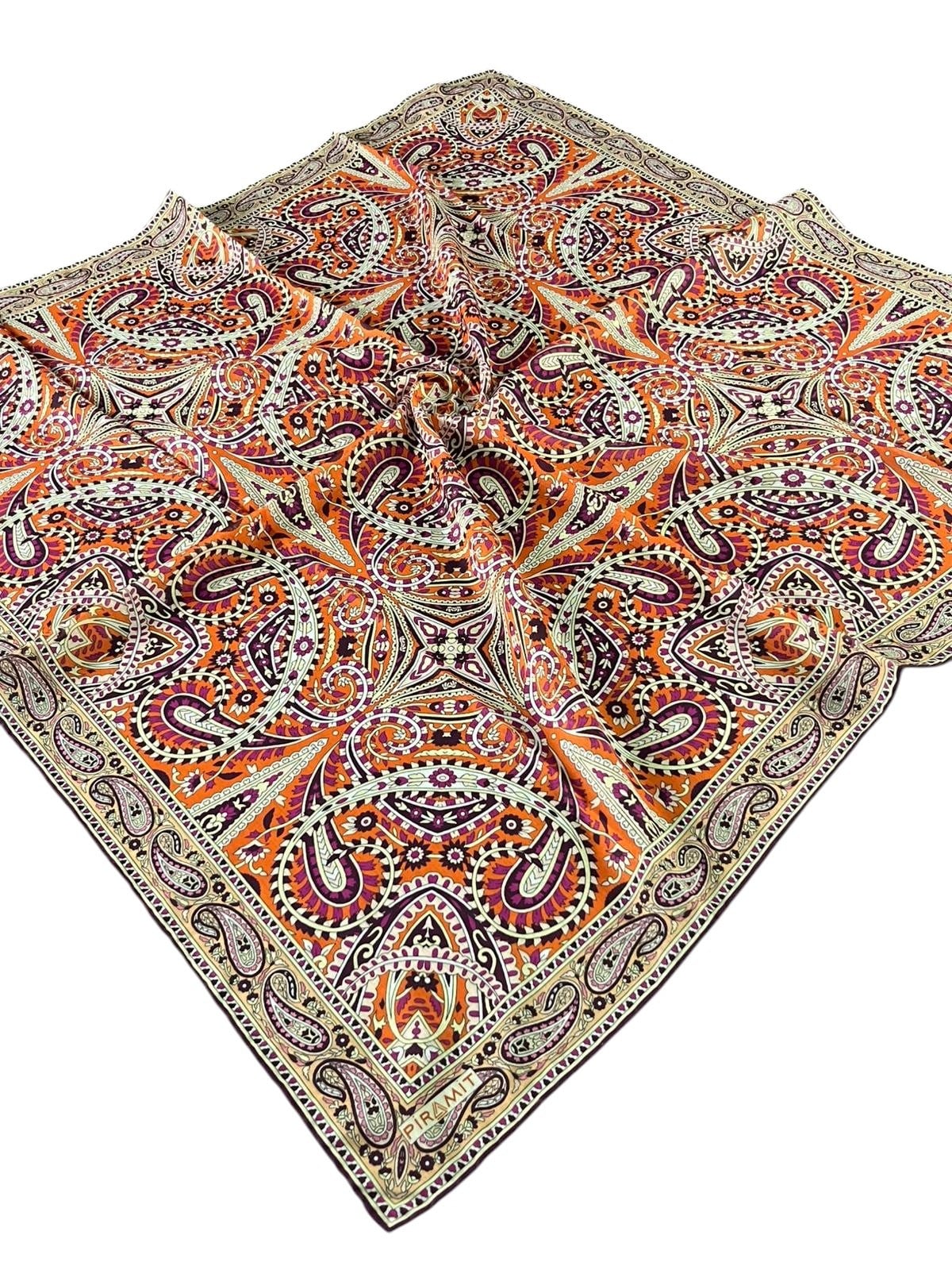 Piramit Soft Eşarp