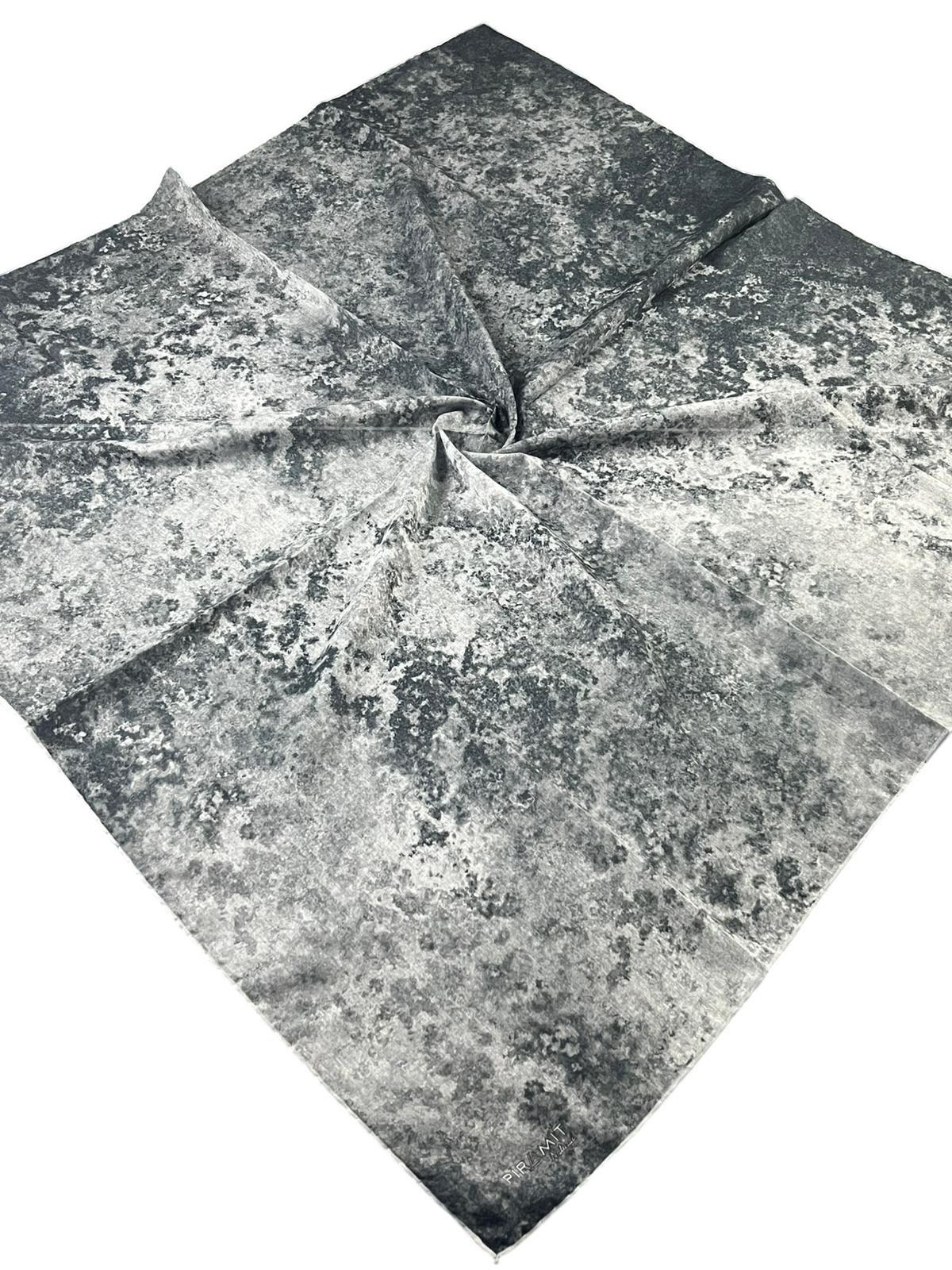 Piramit Soft Eşarp