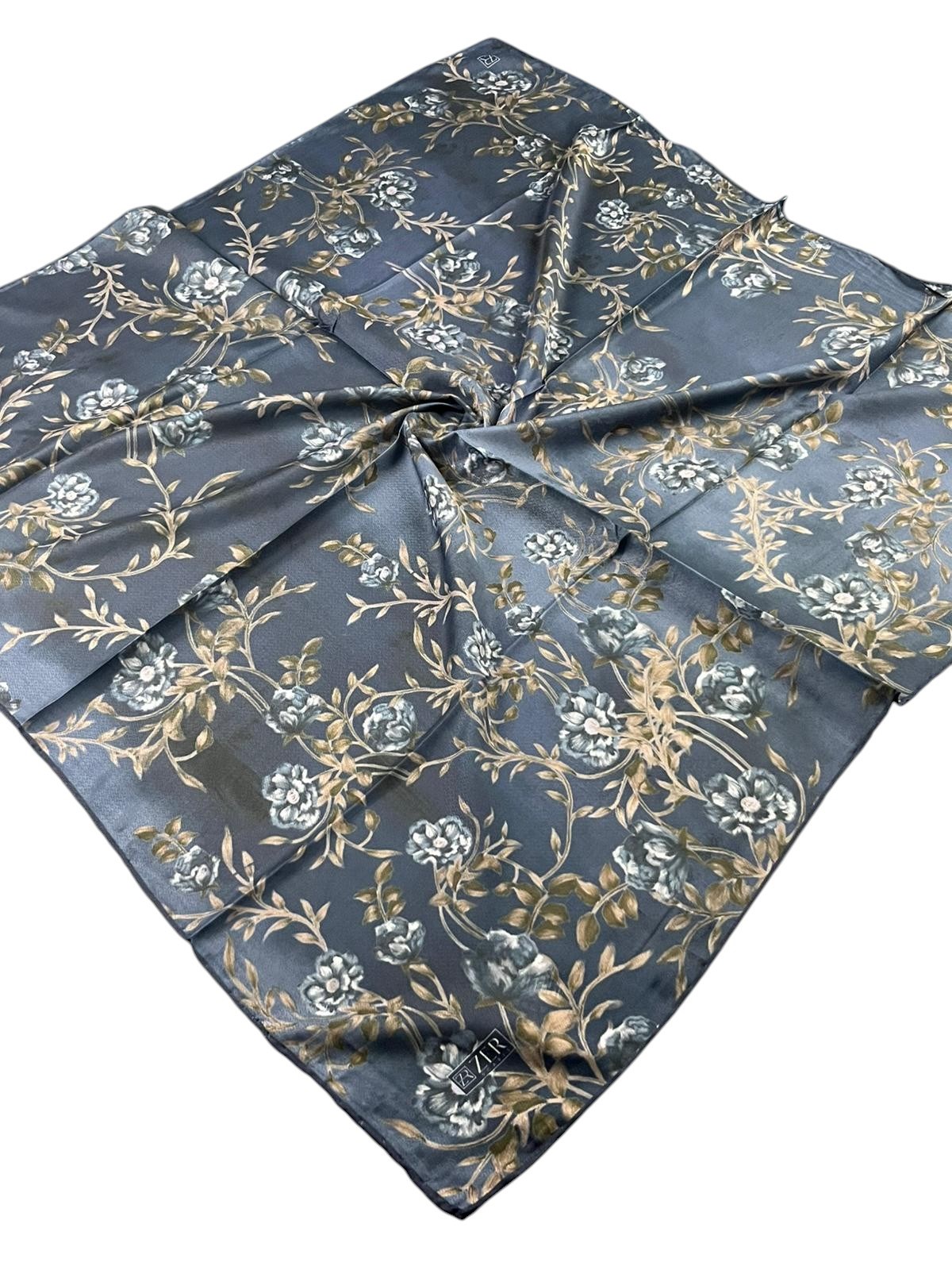 Zer Scarfs Eşarp
