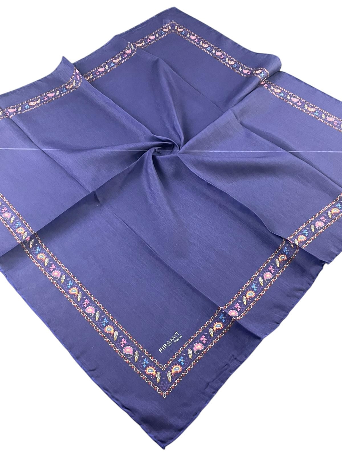 Piramit Natural Eşarp