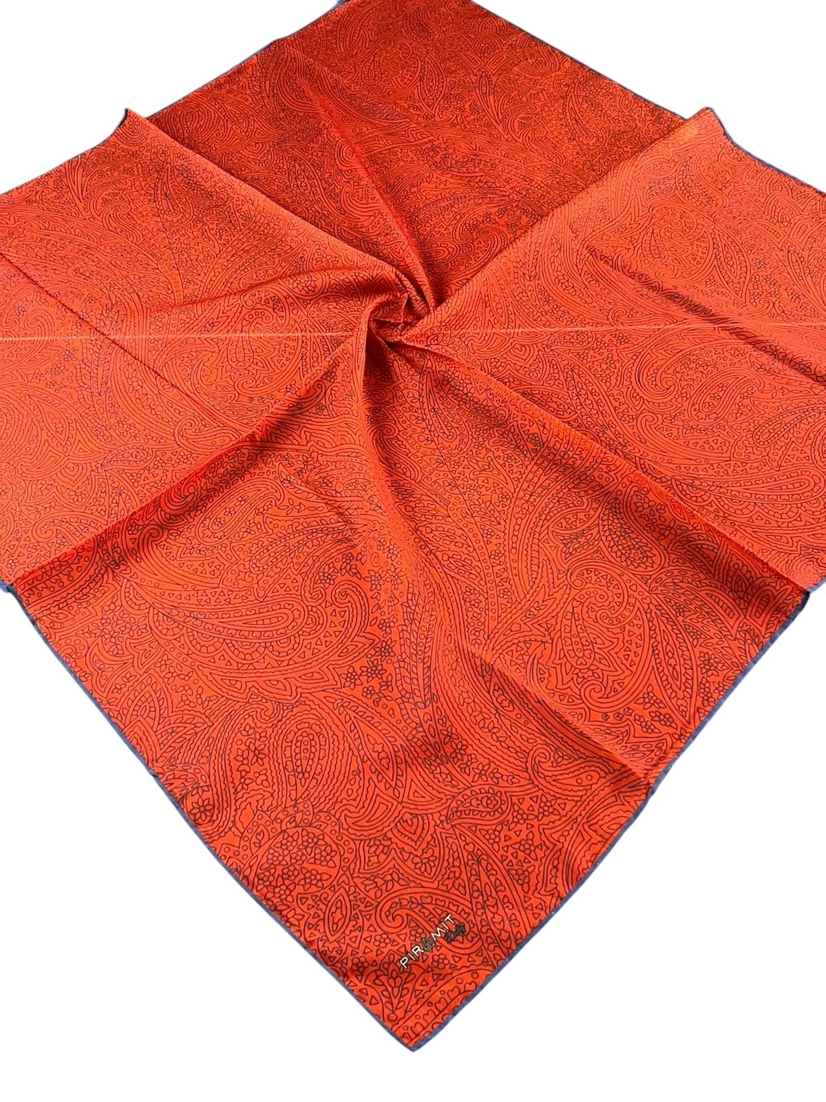 Piramit soft Eşarp