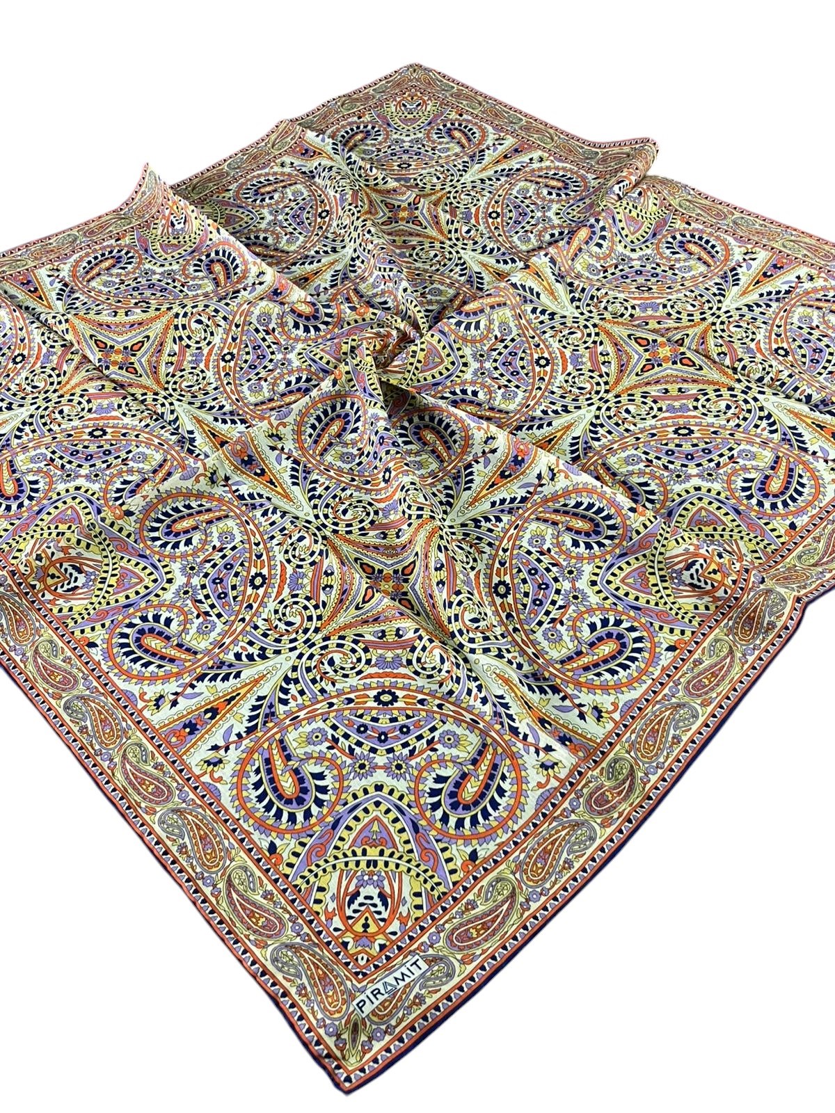 Piramit Soft Eşarp