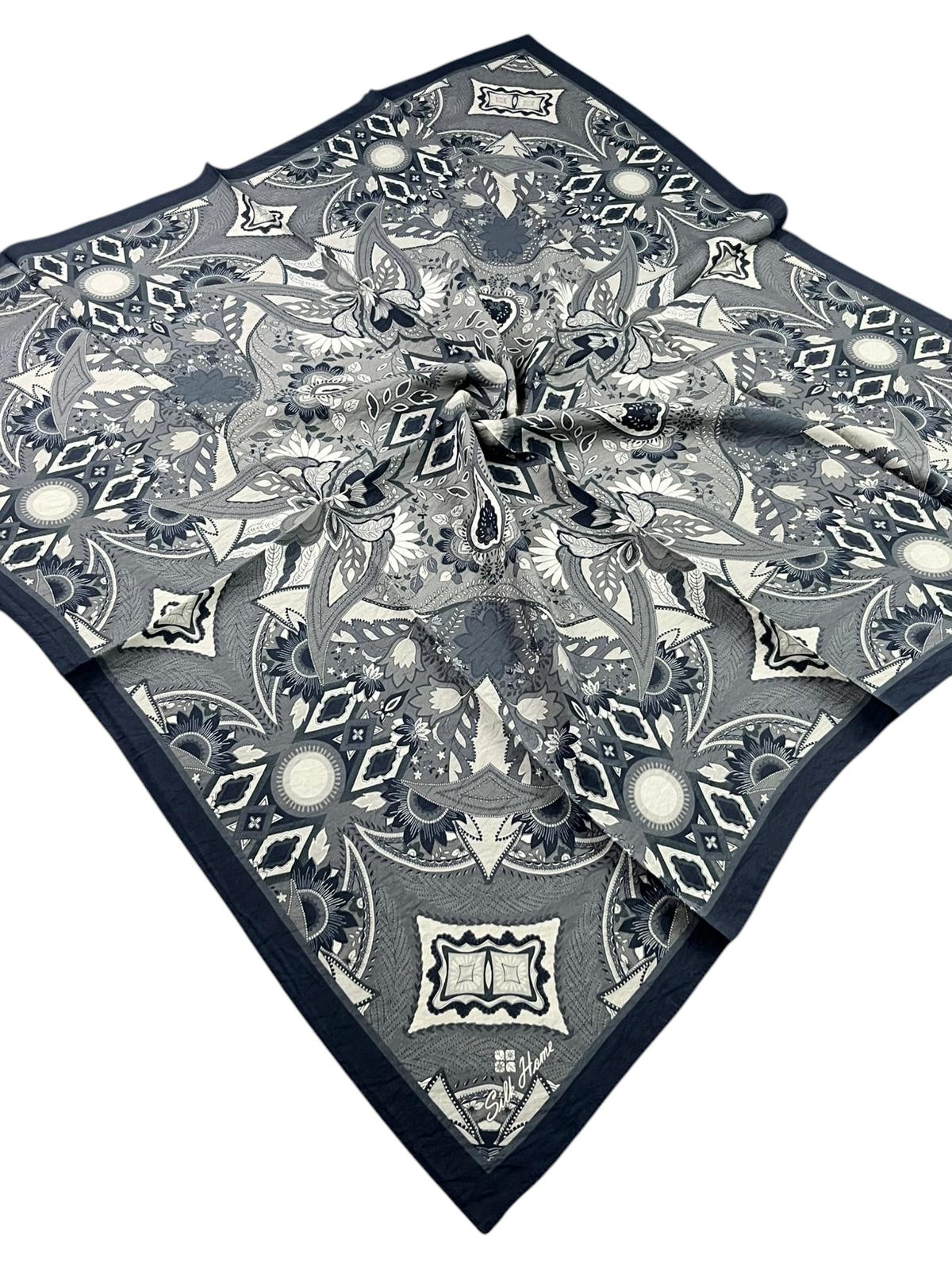 Silk Home Soft Eşarp