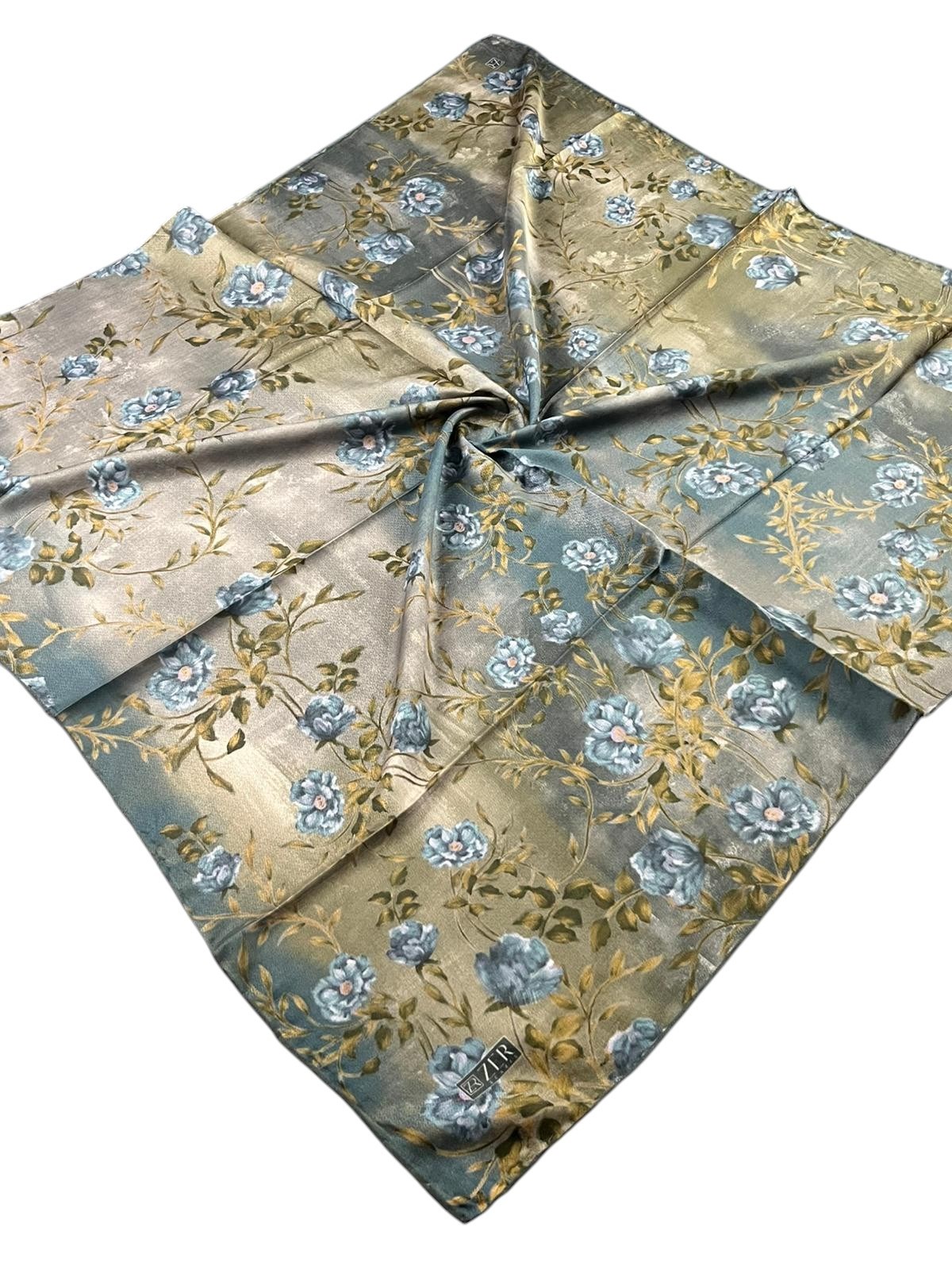 Zer Scarfs Eşarp