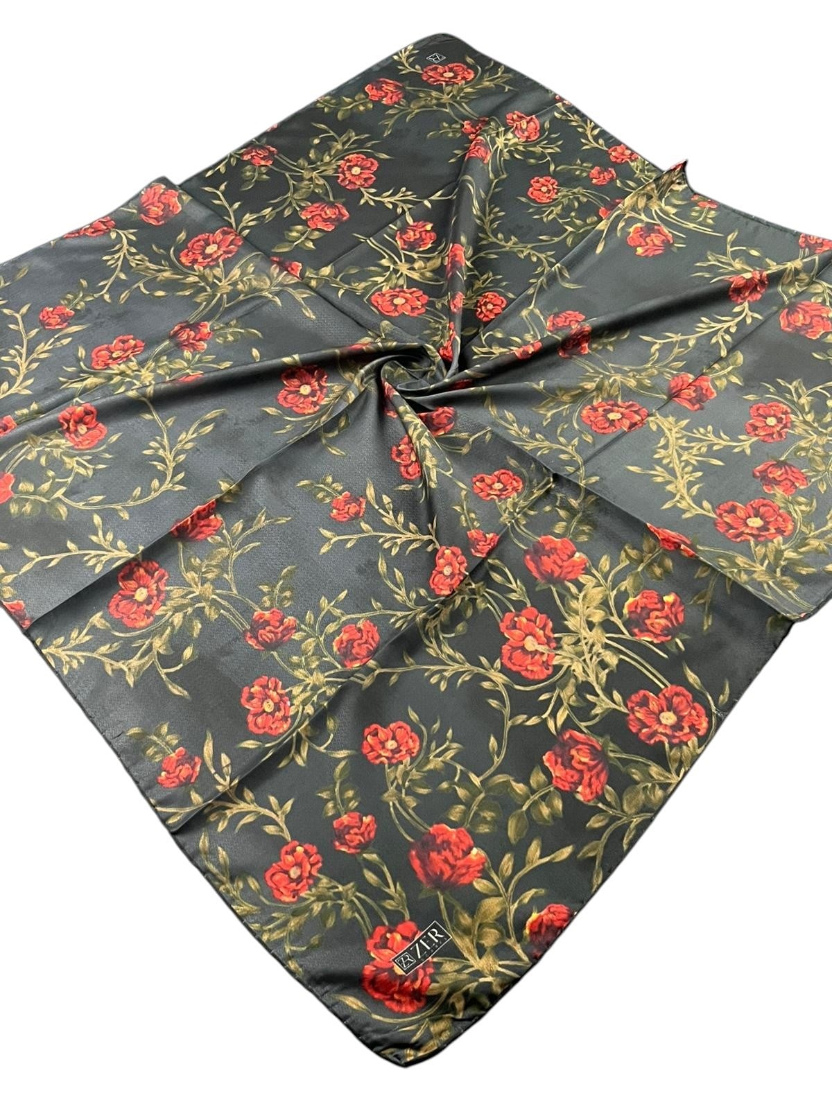 Zer Scarfs Eşarp