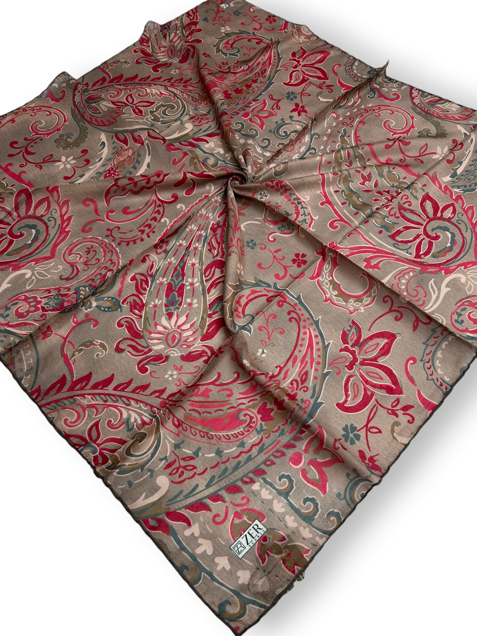 Zer Scarfs Eşarp