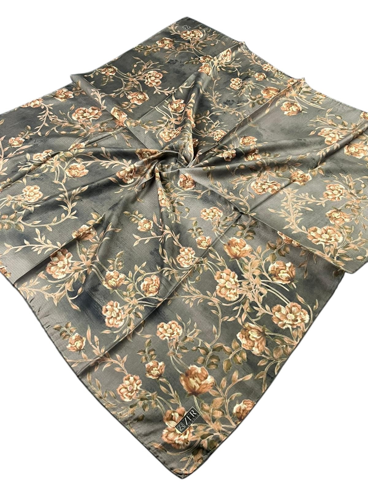 Zer Scarfs Eşarp