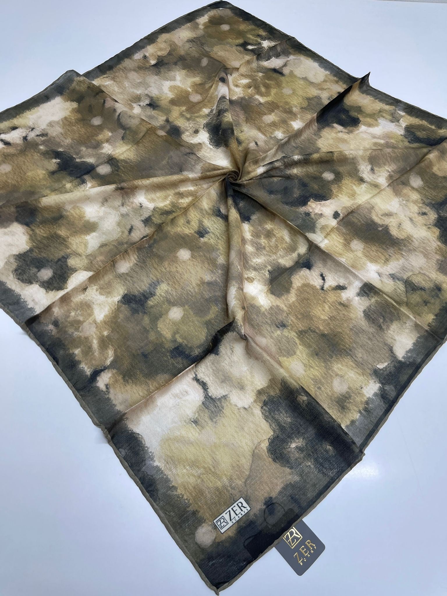 Zer Scarfs Eşarp