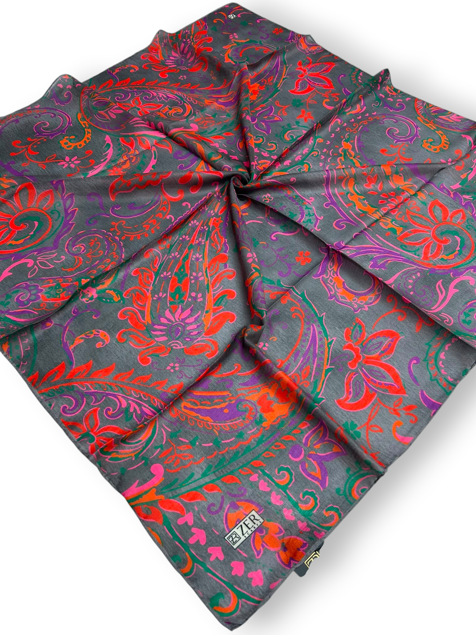 Zer Scarfs Eşarp