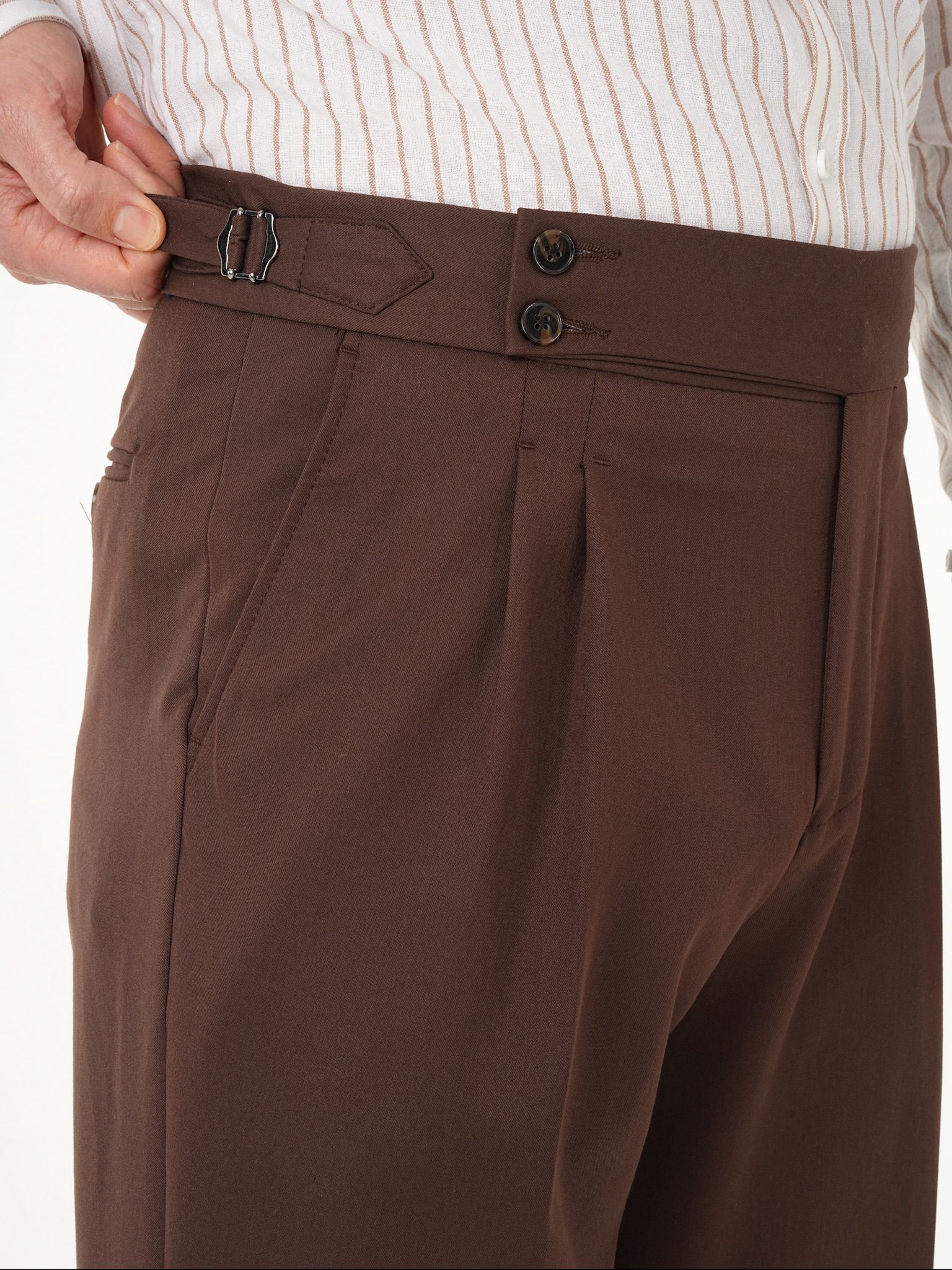 Erkek Regular Fit Yüksek Bel Piliseli Tokalı Kumaş Pantolon - Acı Kahve