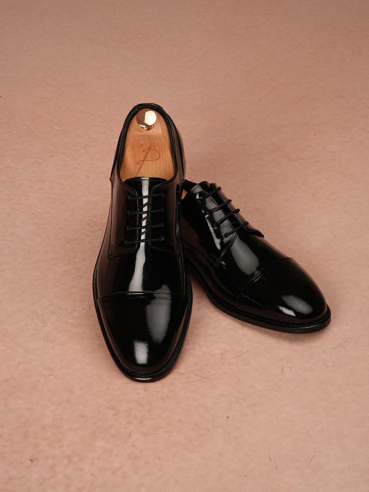 Erkek Hakiki Deri Bağcıklı Klasik Ayakkabı - Siyah Rugan