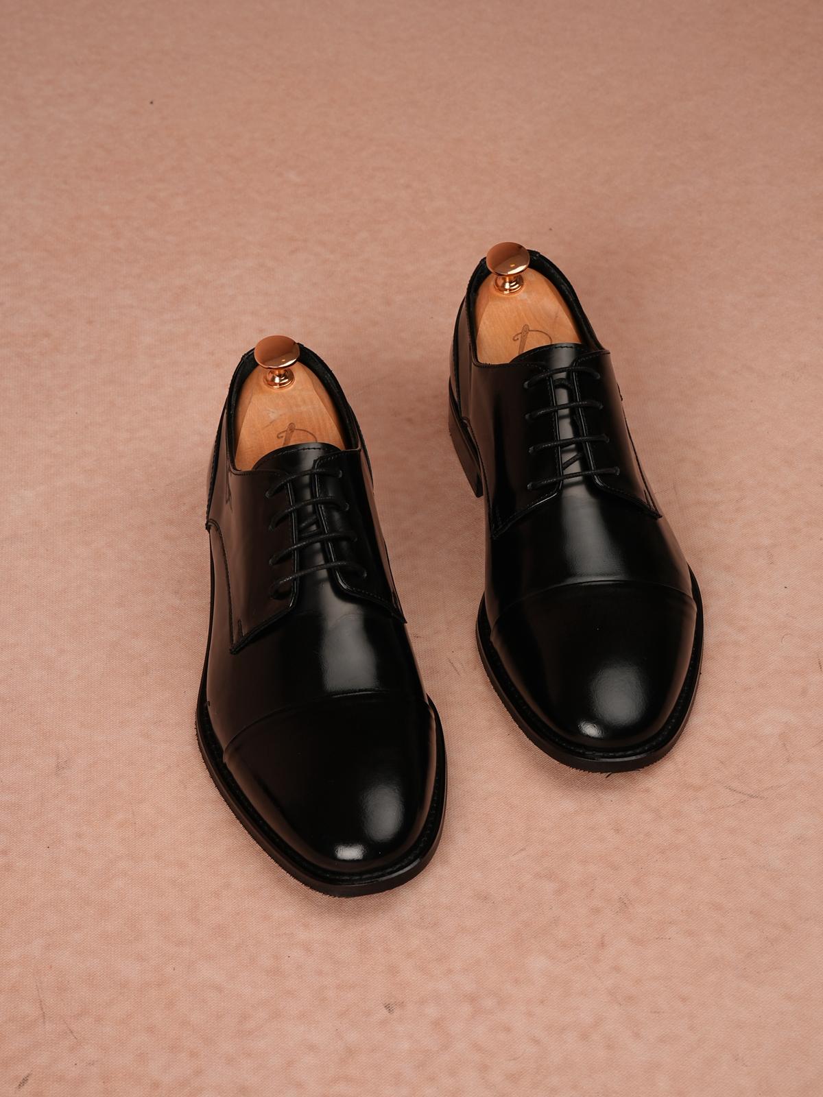 Erkek Hakiki Deri Bağcıklı Klasik Ayakkabı - Siyah