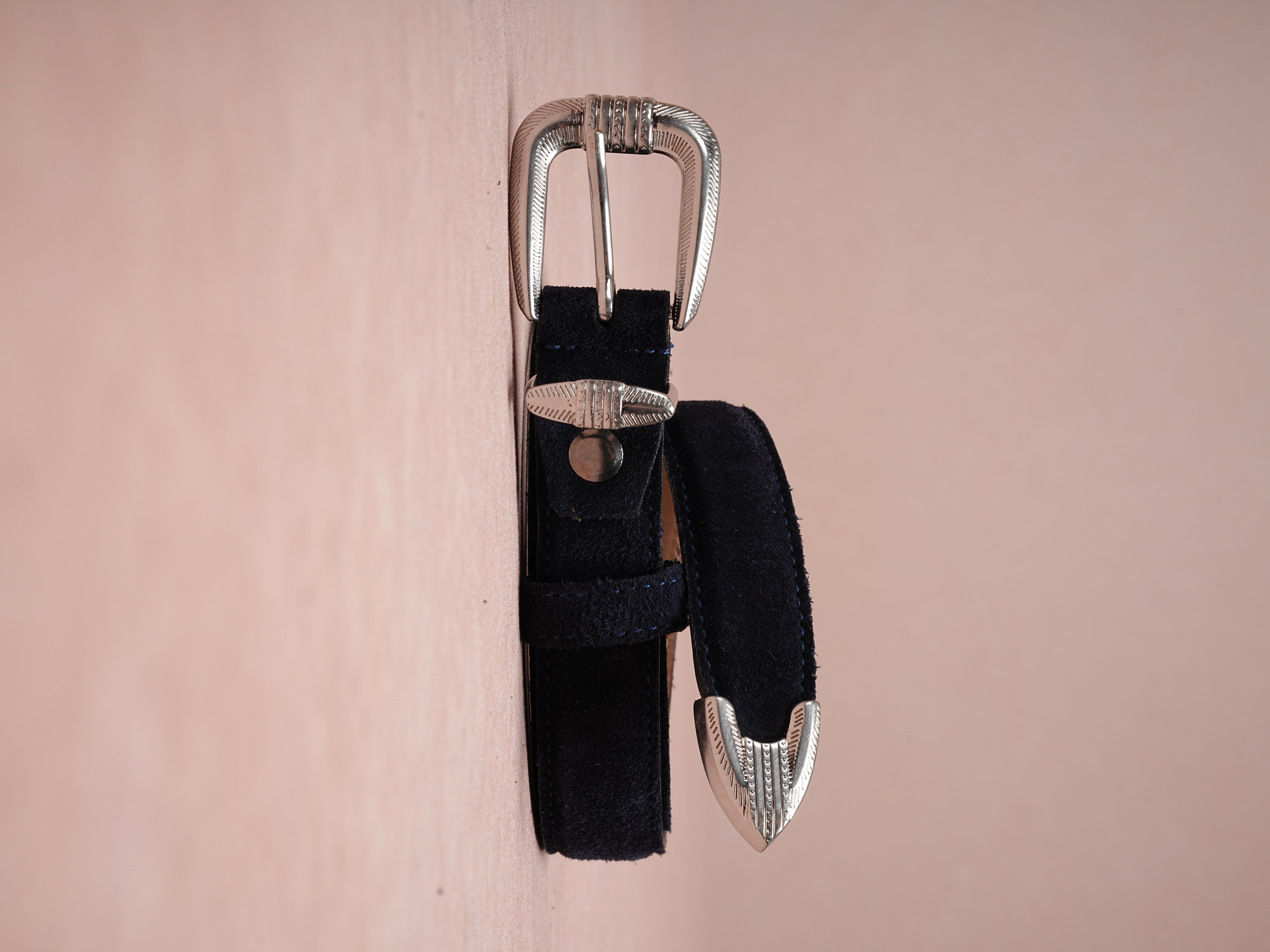 Erkek %100 Hakiki Süet Deri Ince Kalay Kaplama Beyaz Tokalı Kemer 2.5 Cm - Lacivert