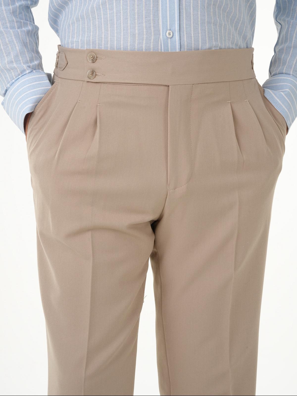 Erkek Regular Fit Yüksek Bel Piliseli Tokalı Kumaş Pantolon - Krem