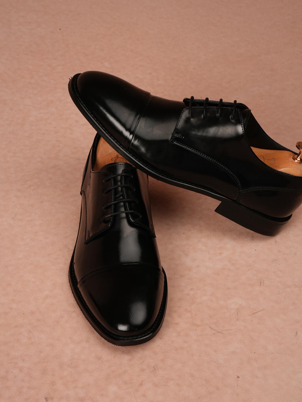 Erkek Hakiki Deri Bağcıklı Klasik Ayakkabı - Siyah