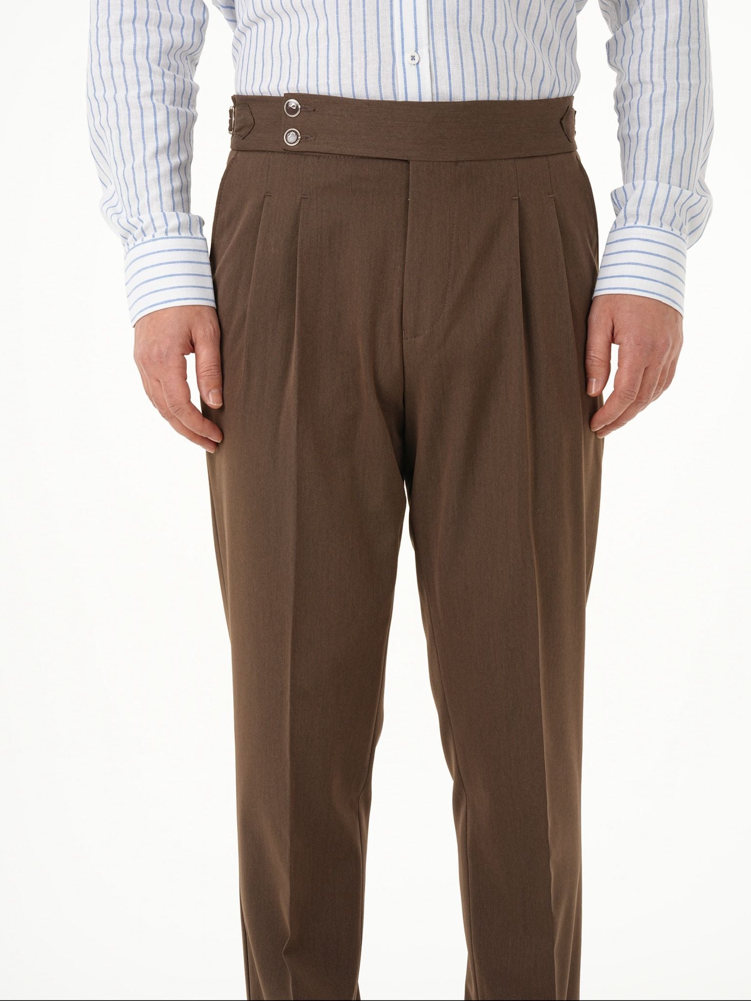 Erkek Regular Fit Yüksek Bel Piliseli Tokalı Kumaş Pantolon - Sütlü Kahve