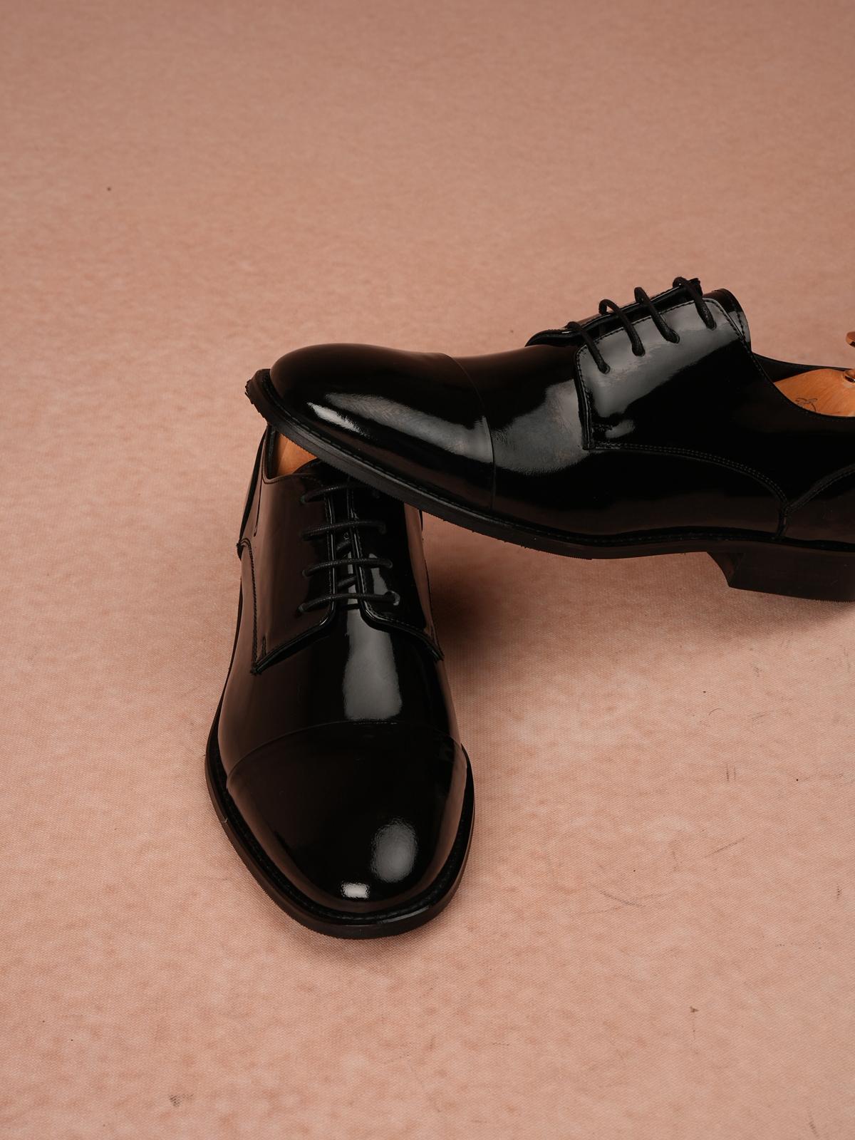 Erkek Hakiki Deri Bağcıklı Klasik Ayakkabı - Siyah Rugan