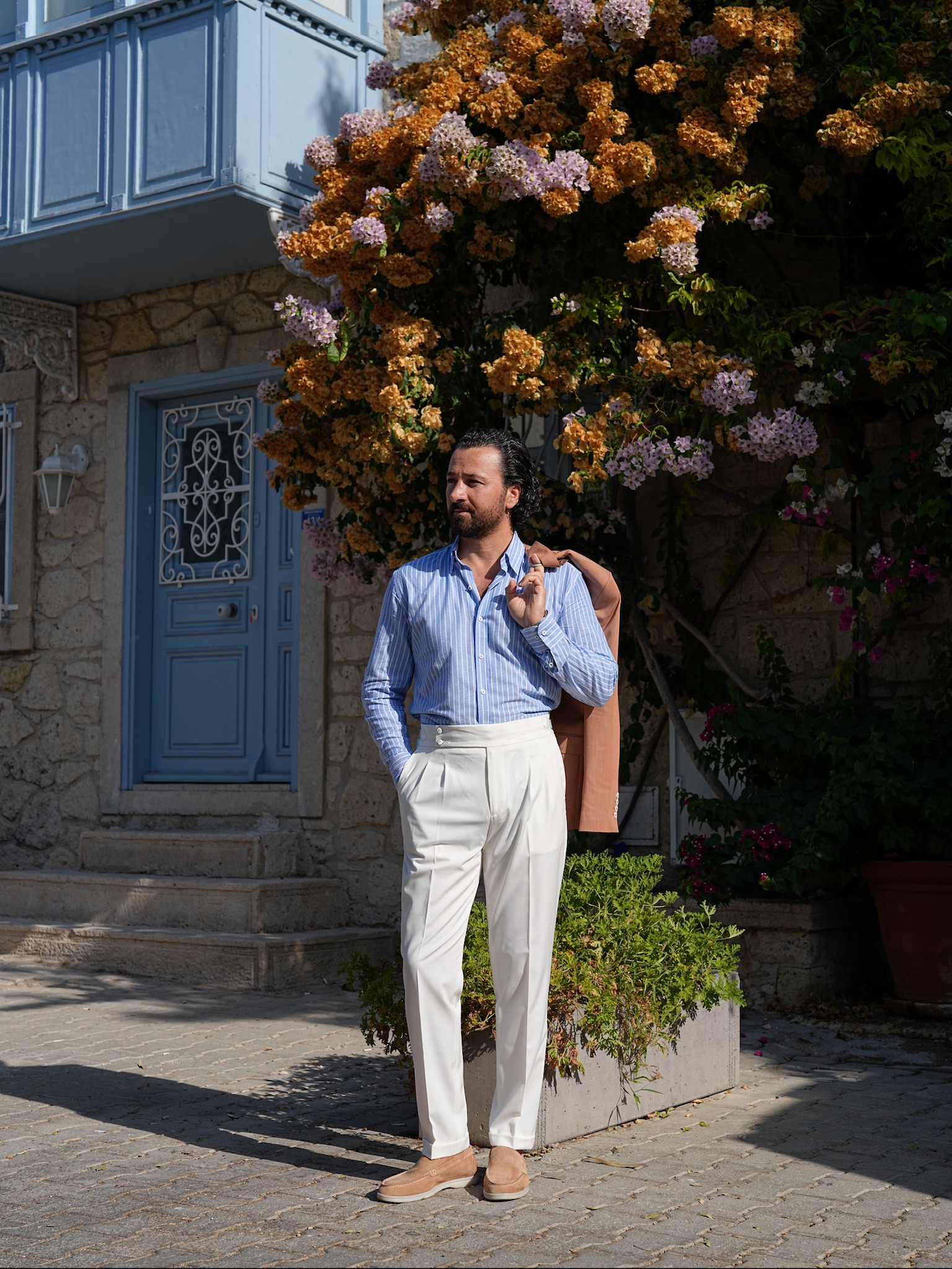 Erkek Regular Fit Yüksek Bel Piliseli Tokalı Kumaş Pantolon - Beyaz