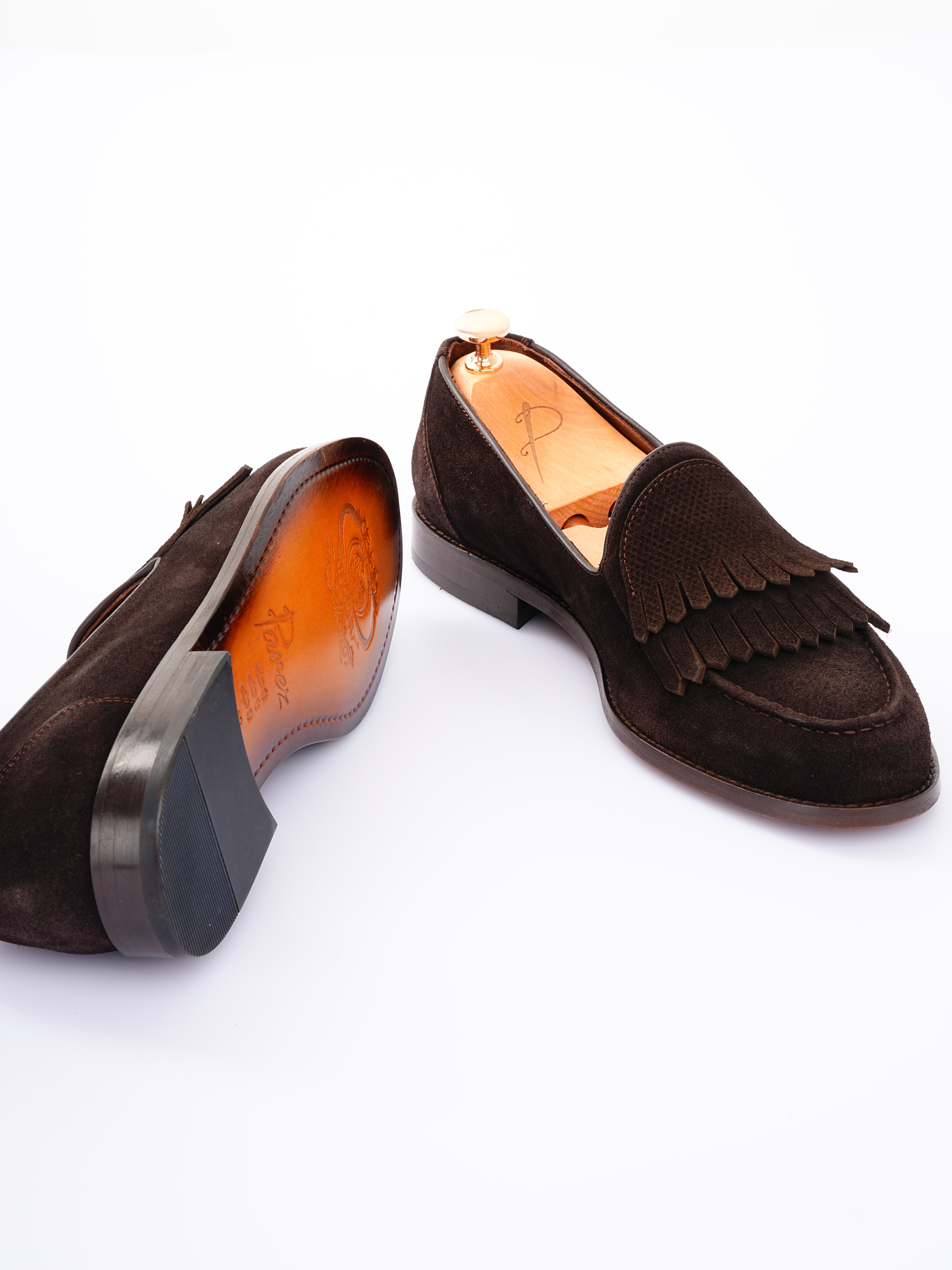 Metis süet deri
Dana astar 
Double kösele
Özel el boyama kösele rengi Ayakkabı - Acı Kahve