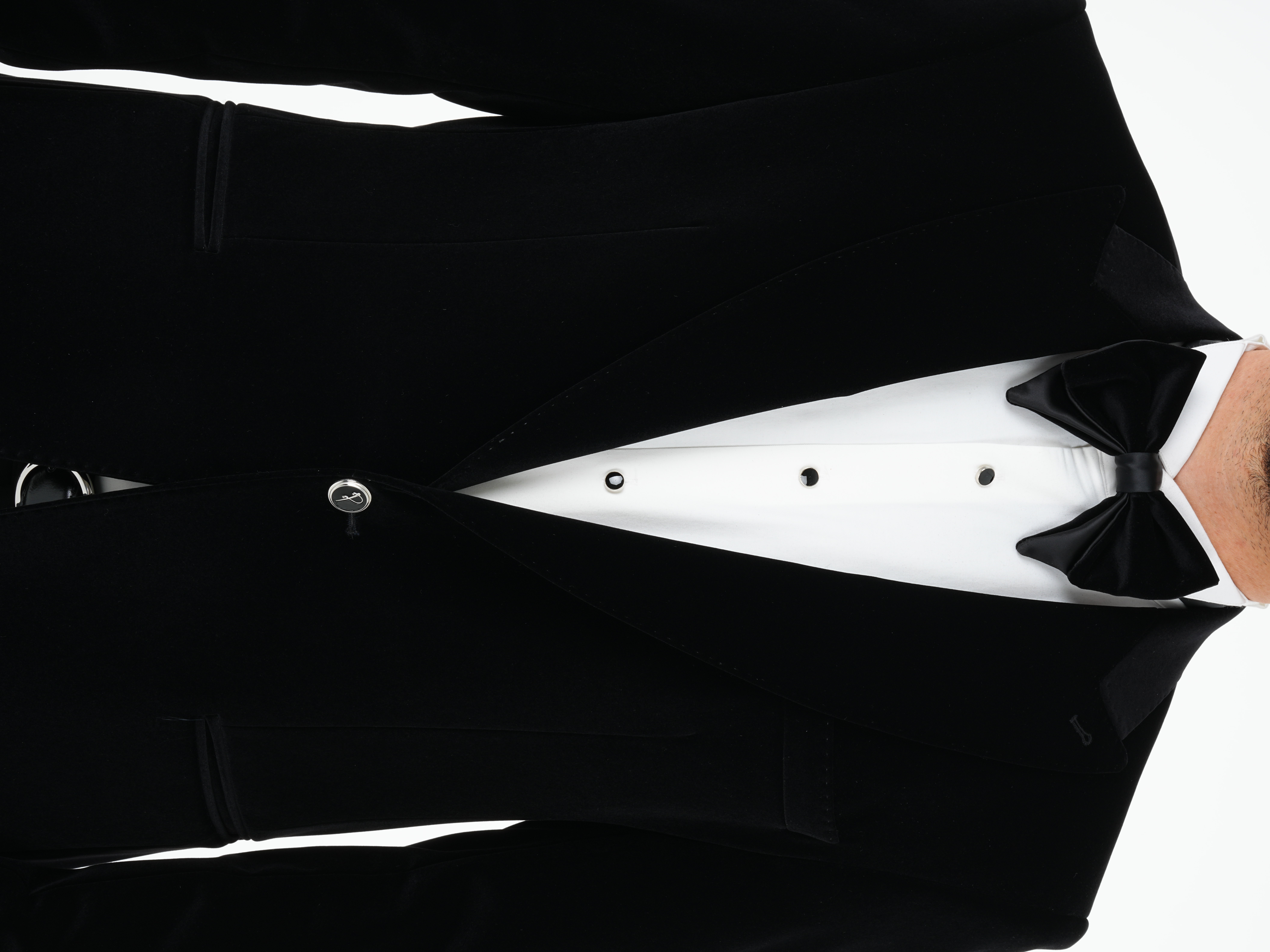 Premium Erkek Kadife Smokin Damatlık Gümüş Düğme Punto Dikişli Ceket Pantolon Papyon - Siyah