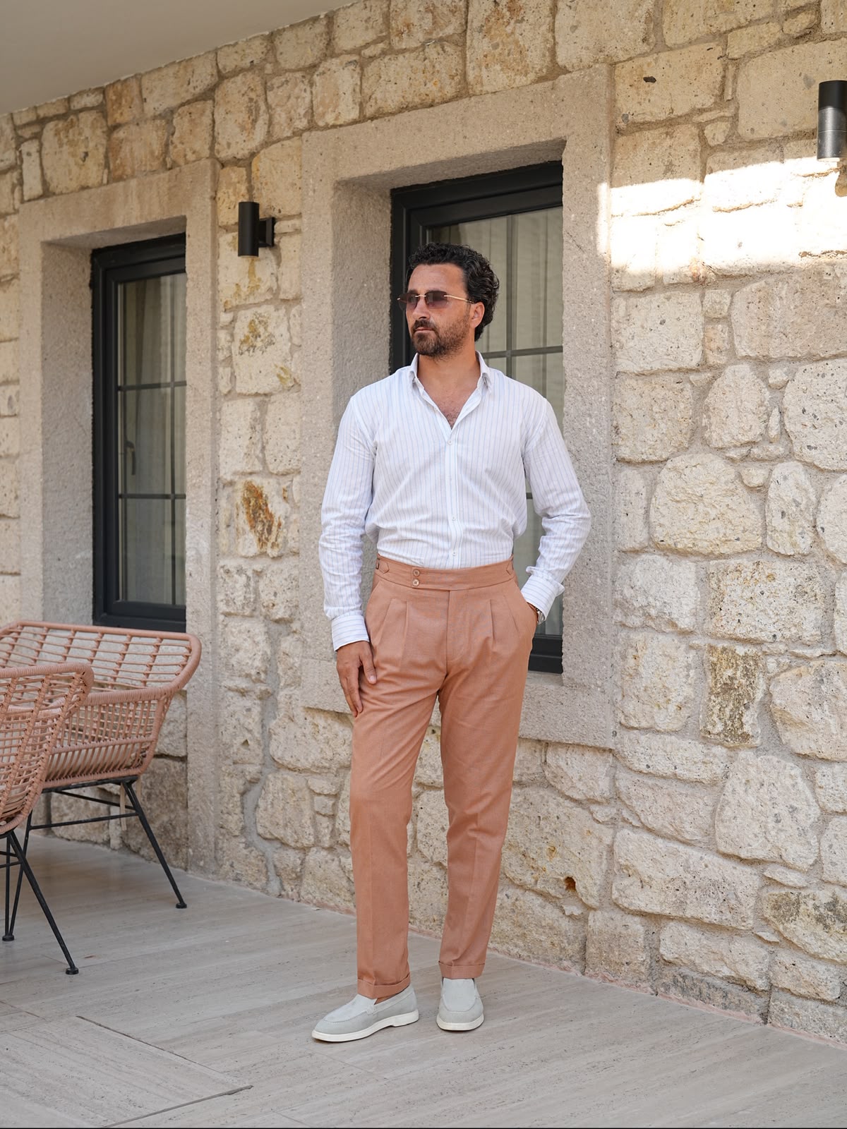 Erkek Regular Fit Yüksek Bel Piliseli Tokalı Kumaş Pantolon - Kiremit