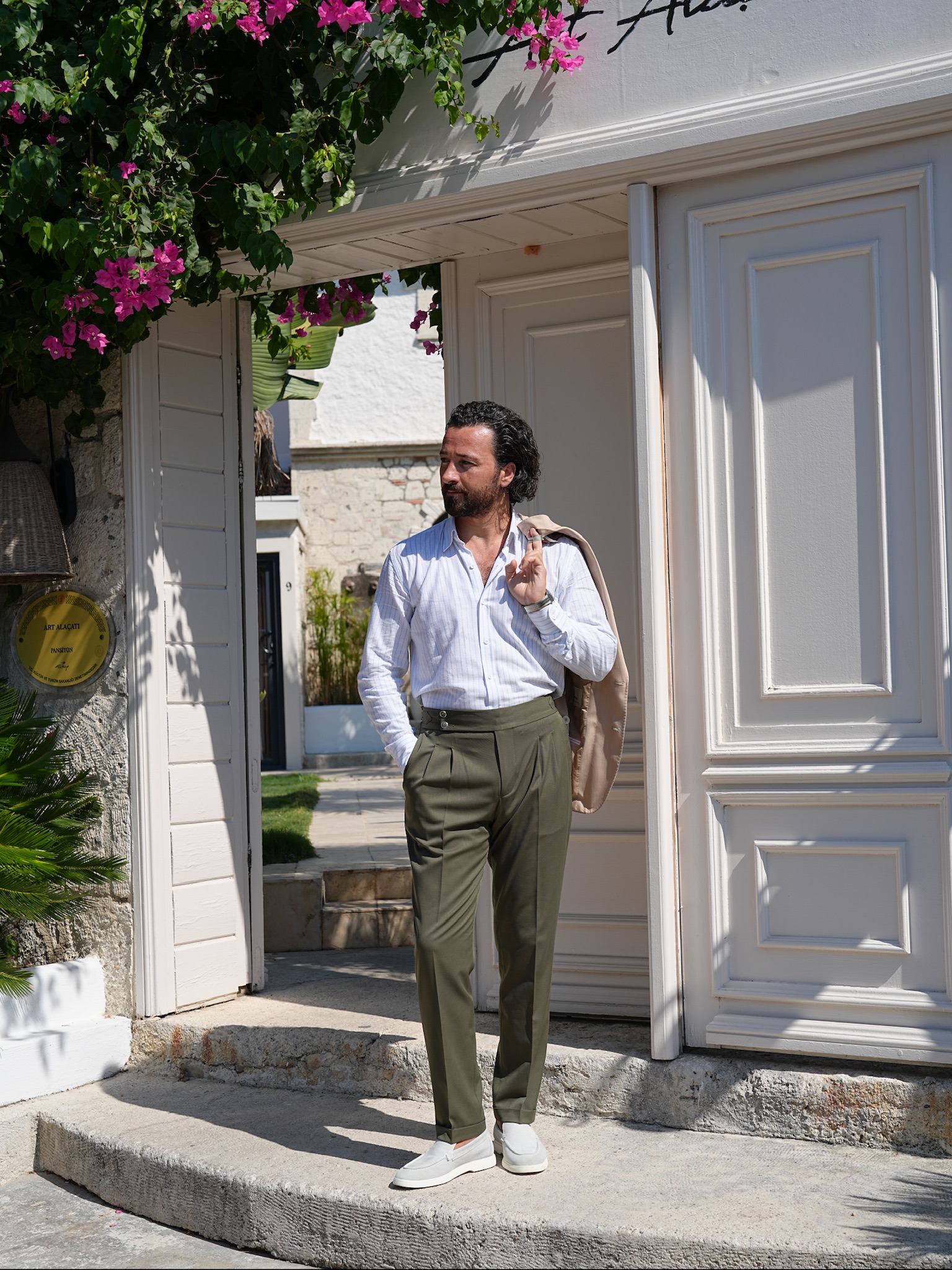 Erkek Regular Fit Yüksek Bel Piliseli Tokalı Kumaş Pantolon - Haki