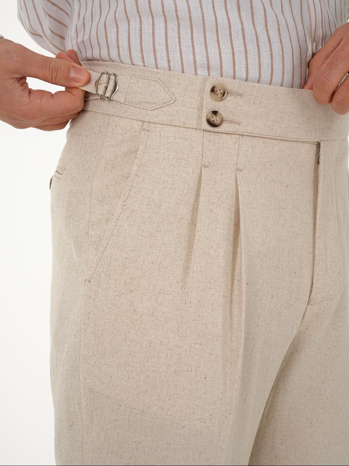 Erkek Regular Fit Yüksek Bel Piliseli Tokalı Kumaş Pantolon - Bej