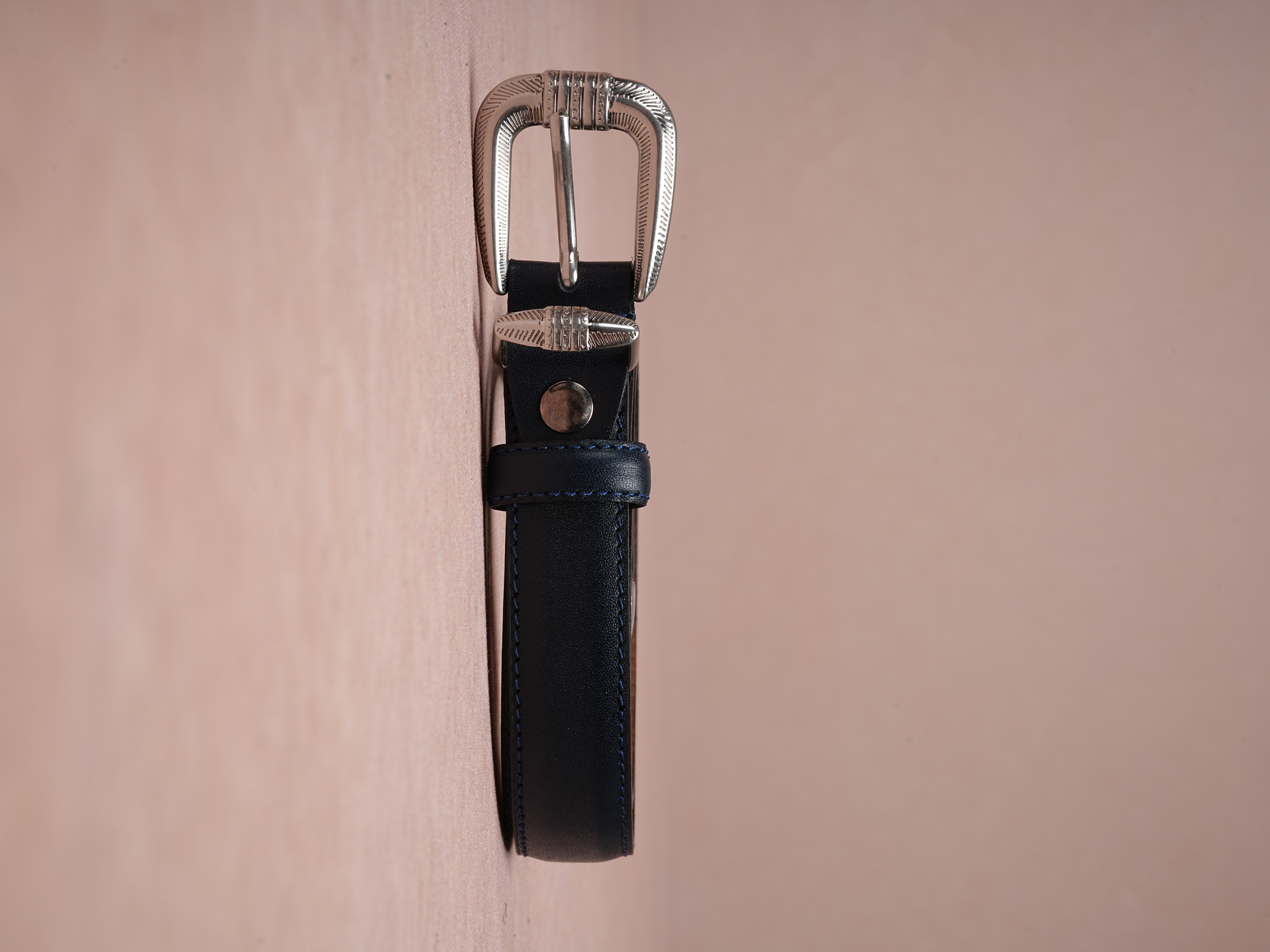 Erkek %100 Hakiki Deri Ince Kalay Kaplama Beyaz Tokalı Kemer 2.5 Cm - Lacivert
