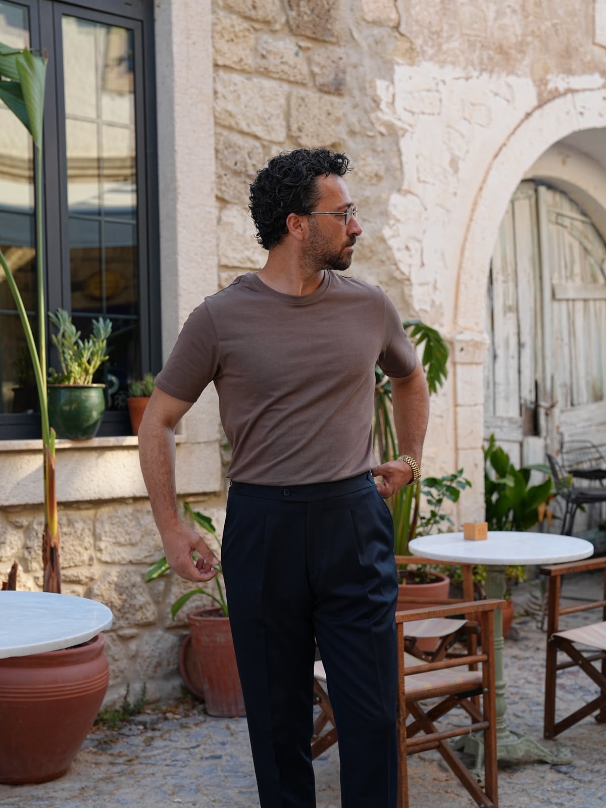 Erkek Beyaz Pamuk Slim Fit Dar Kesim Bisiklet Yaka Basic Tişört - Sütlü Kahve