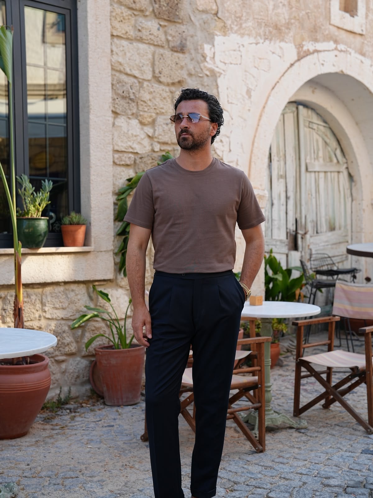 Erkek Beyaz Pamuk Slim Fit Dar Kesim Bisiklet Yaka Basic Tişört - Sütlü Kahve