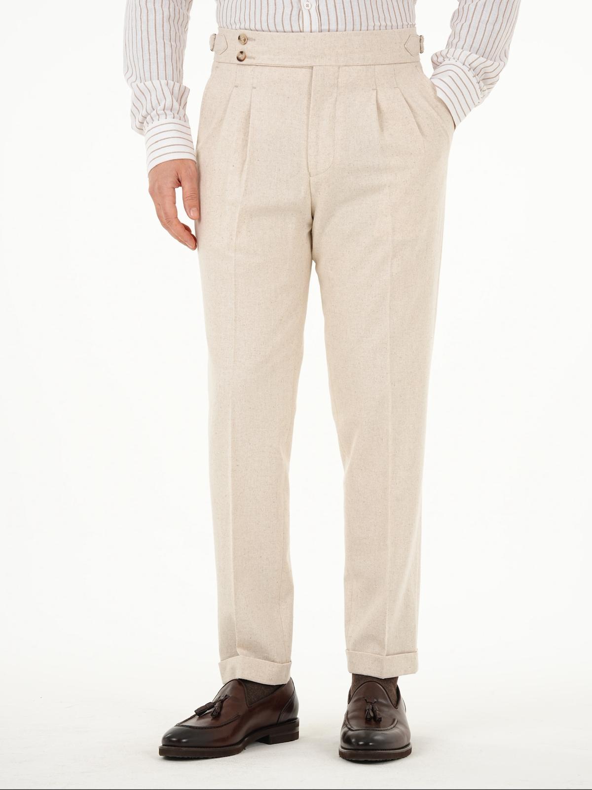 Erkek Regular Fit Yüksek Bel Piliseli Tokalı Kumaş Pantolon - Bej