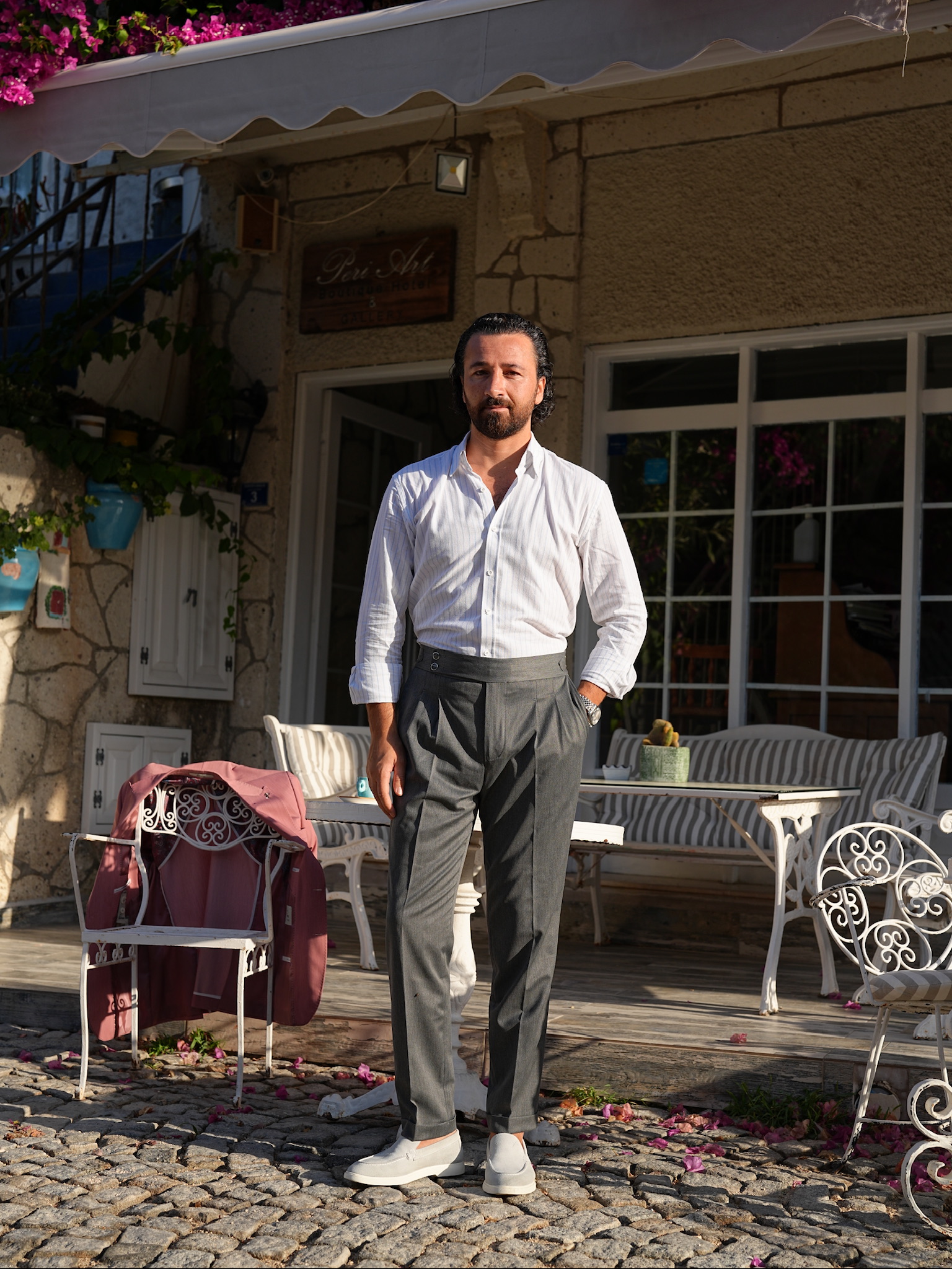 Erkek Regular Fit Yüksek Bel Piliseli Tokalı Kumaş Pantolon - Gri