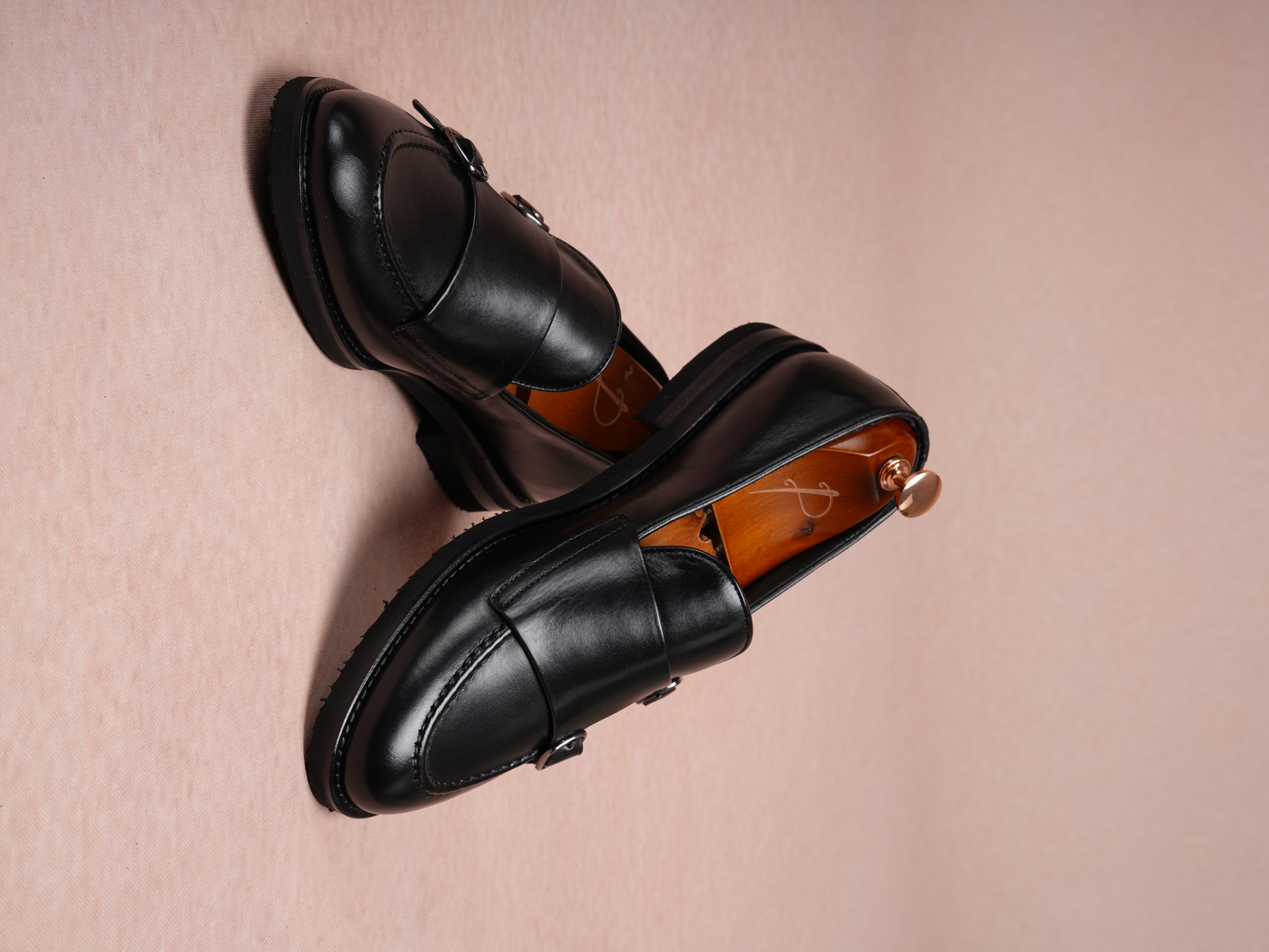 Brush Opening Premium Leather Calf Inner Lining Special Lightweight Eva Sole And Target Heel Shoes - Black
