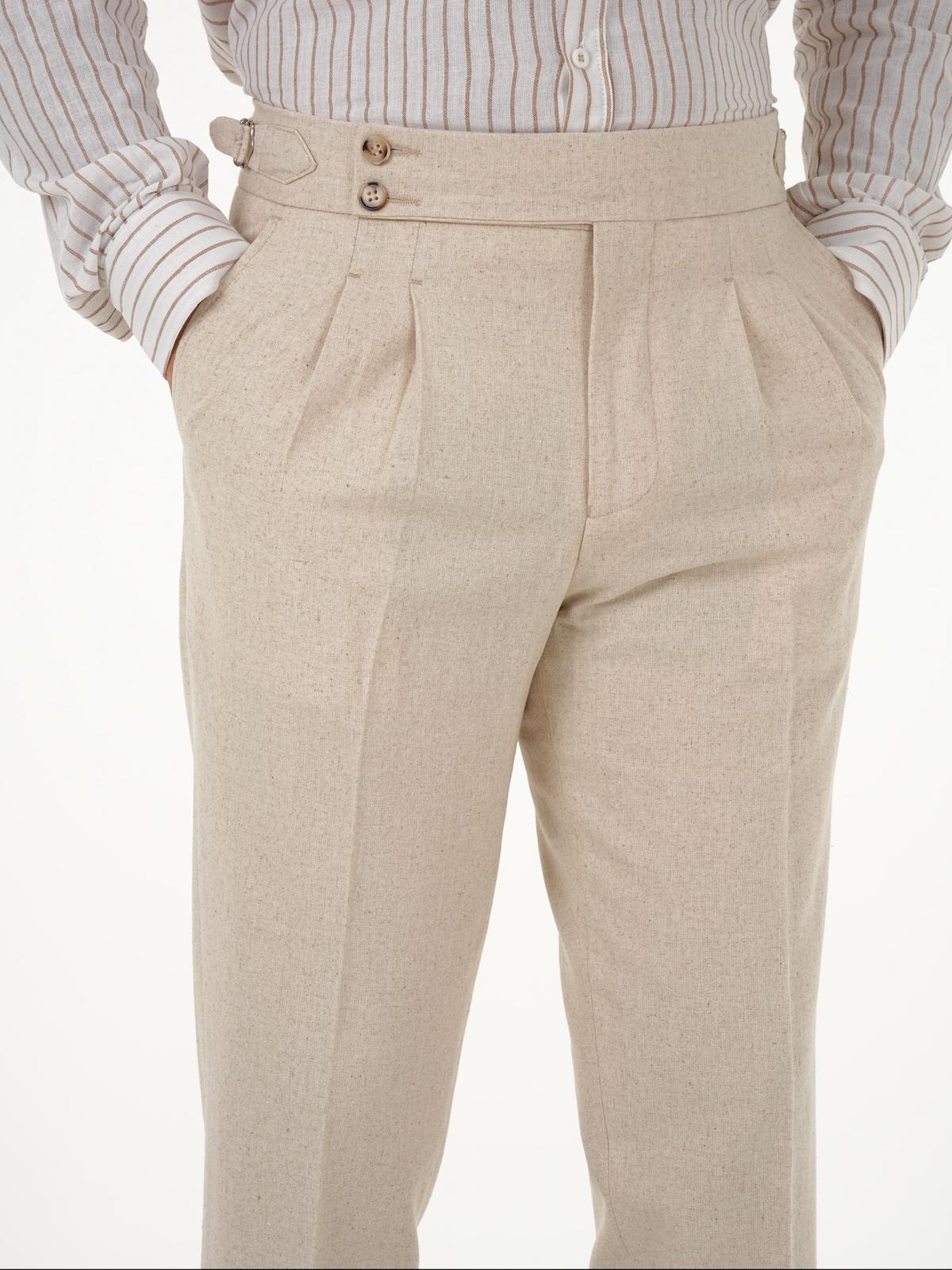 Erkek Regular Fit Yüksek Bel Piliseli Tokalı Kumaş Pantolon - Bej