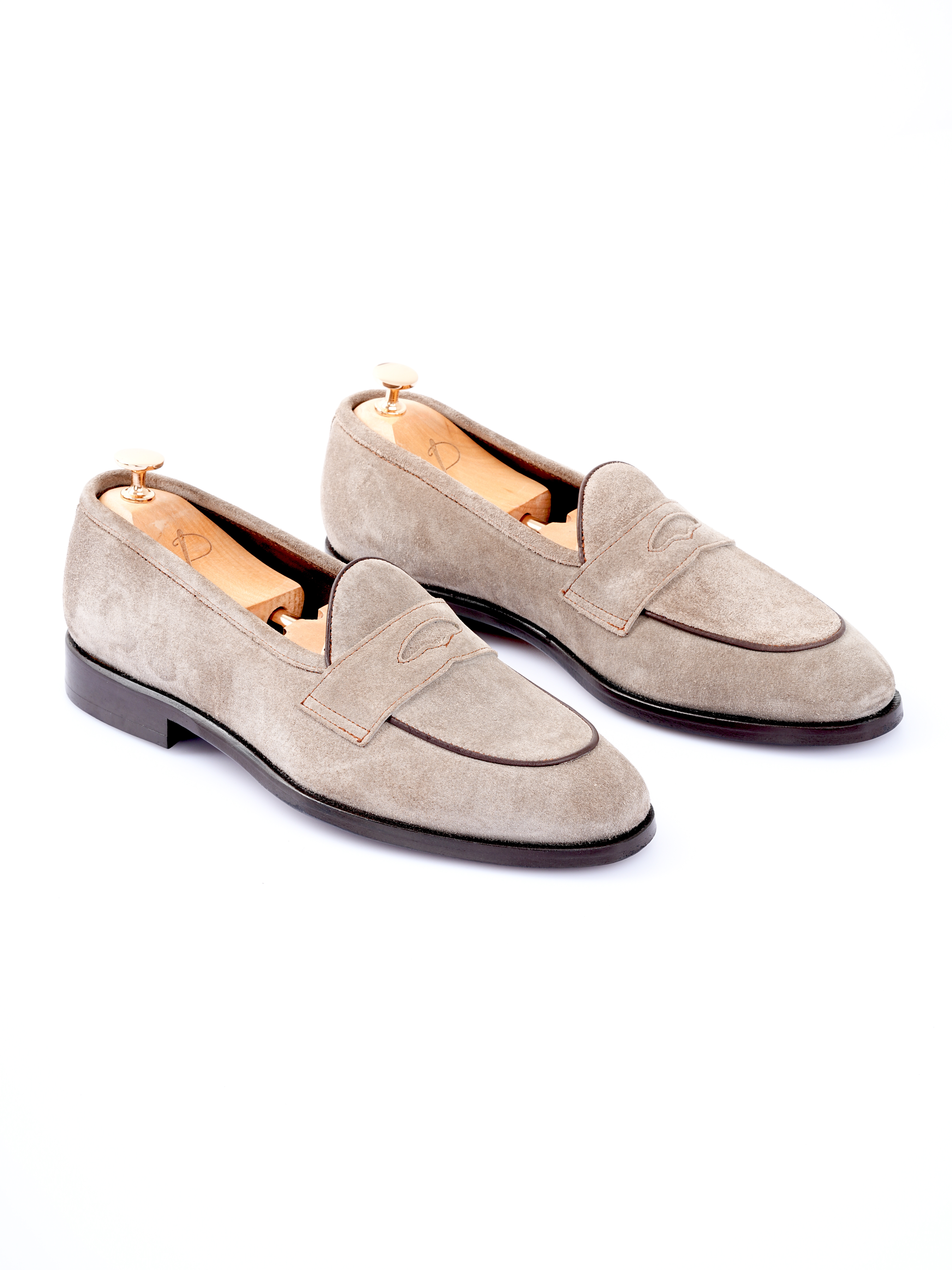 Erkek Premium Metis Süet Derİ Dana Astar 
Double Kösele 
Özel El Boyama Kösele Ayakkabı - Sütlü Kahve