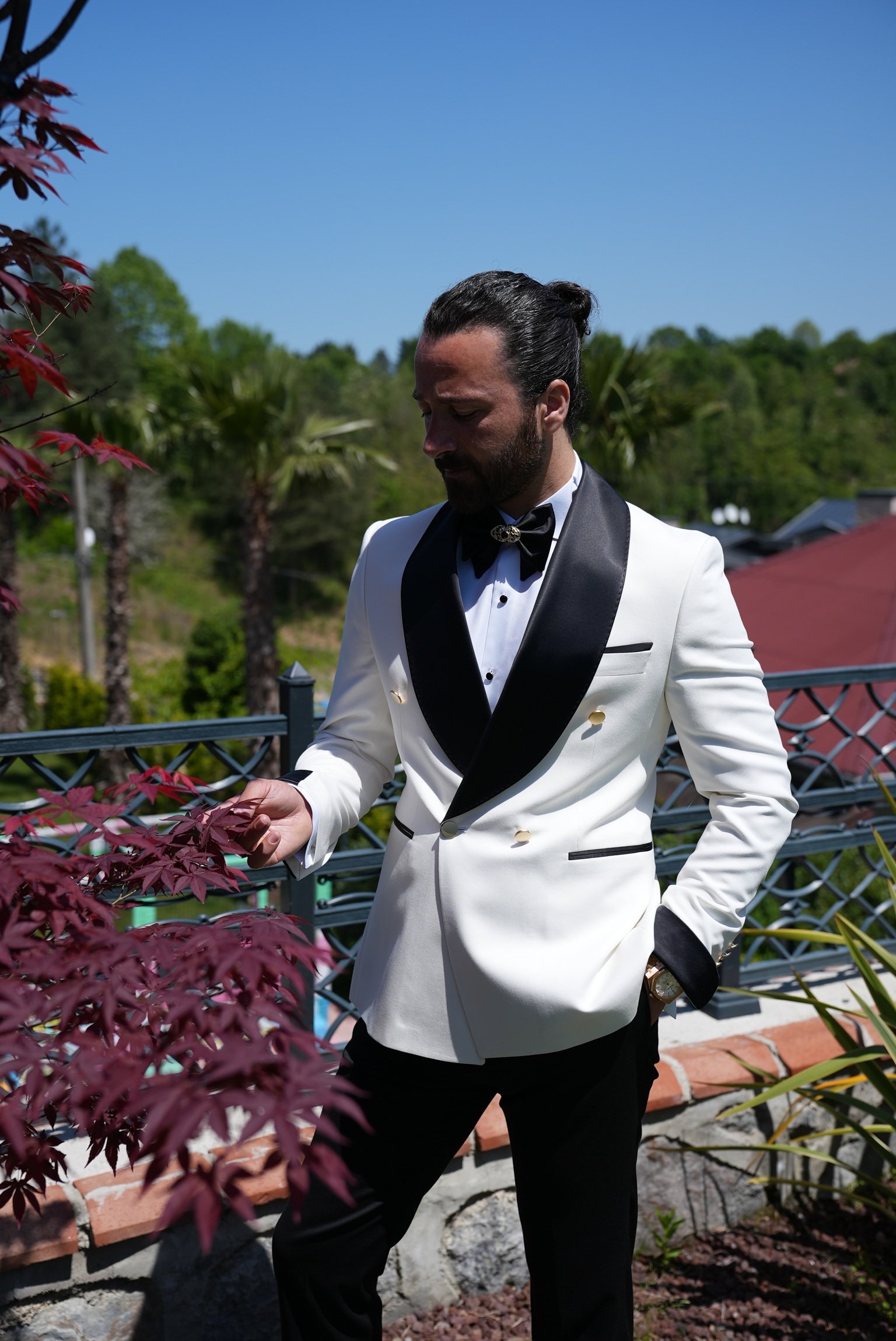 Erkek Kruvaze Şal Yaka Damatlık Kol Manşetli Metal Düğme Slim fit İtalyan Stil Ceket Pantolon Papyon - Krem