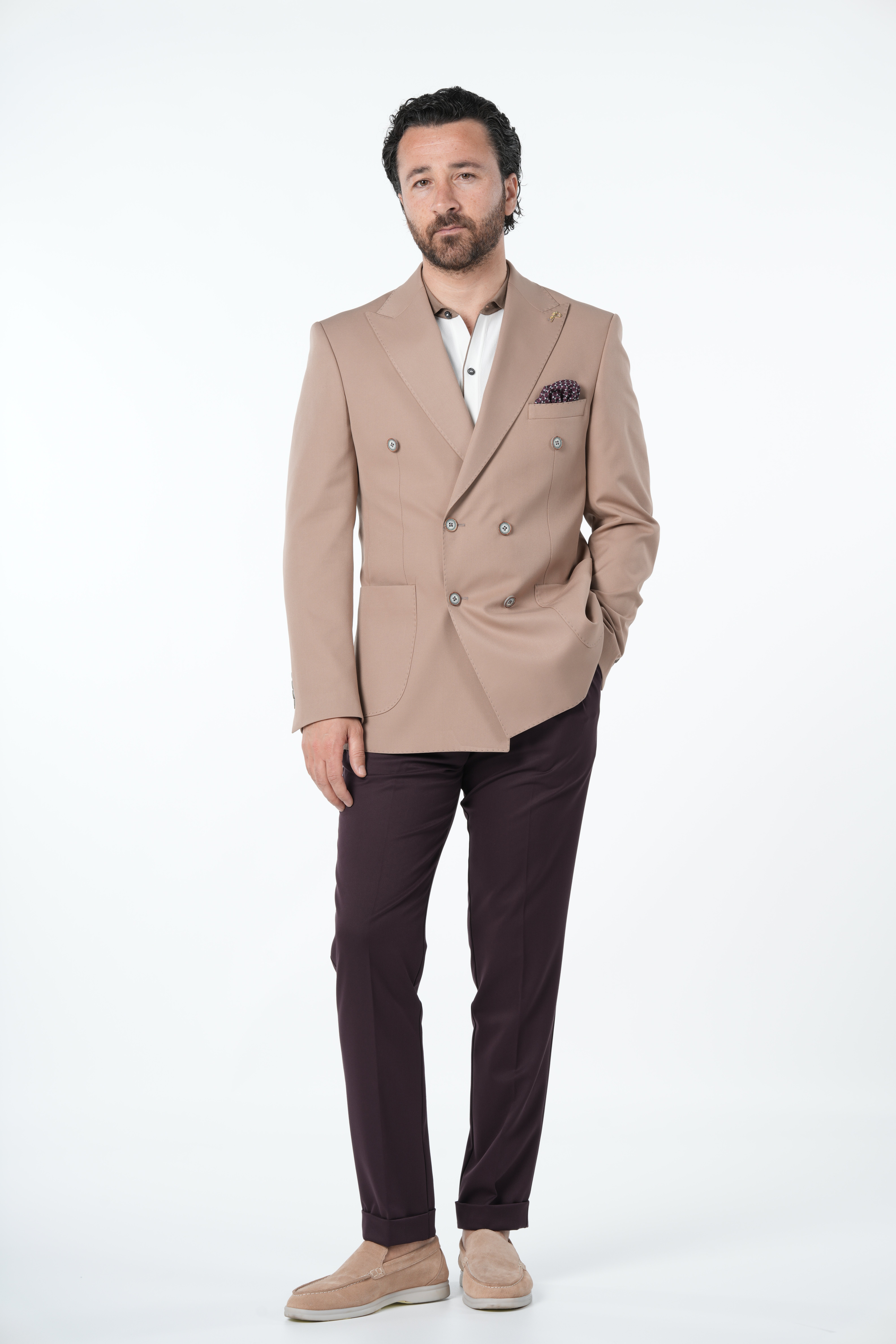 Giacca da uomo premium in stile italiano slim fit con tasca a borsa cucita a punto, mezza foderata, doppiopetto - Marrone chiaro