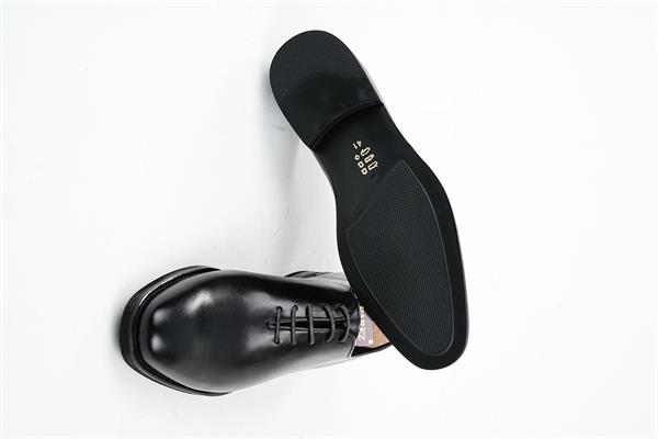 Spiro alkol açma deri 
Dana iç astar 
Özel hafif eva taban Ayakkabı - Siyah