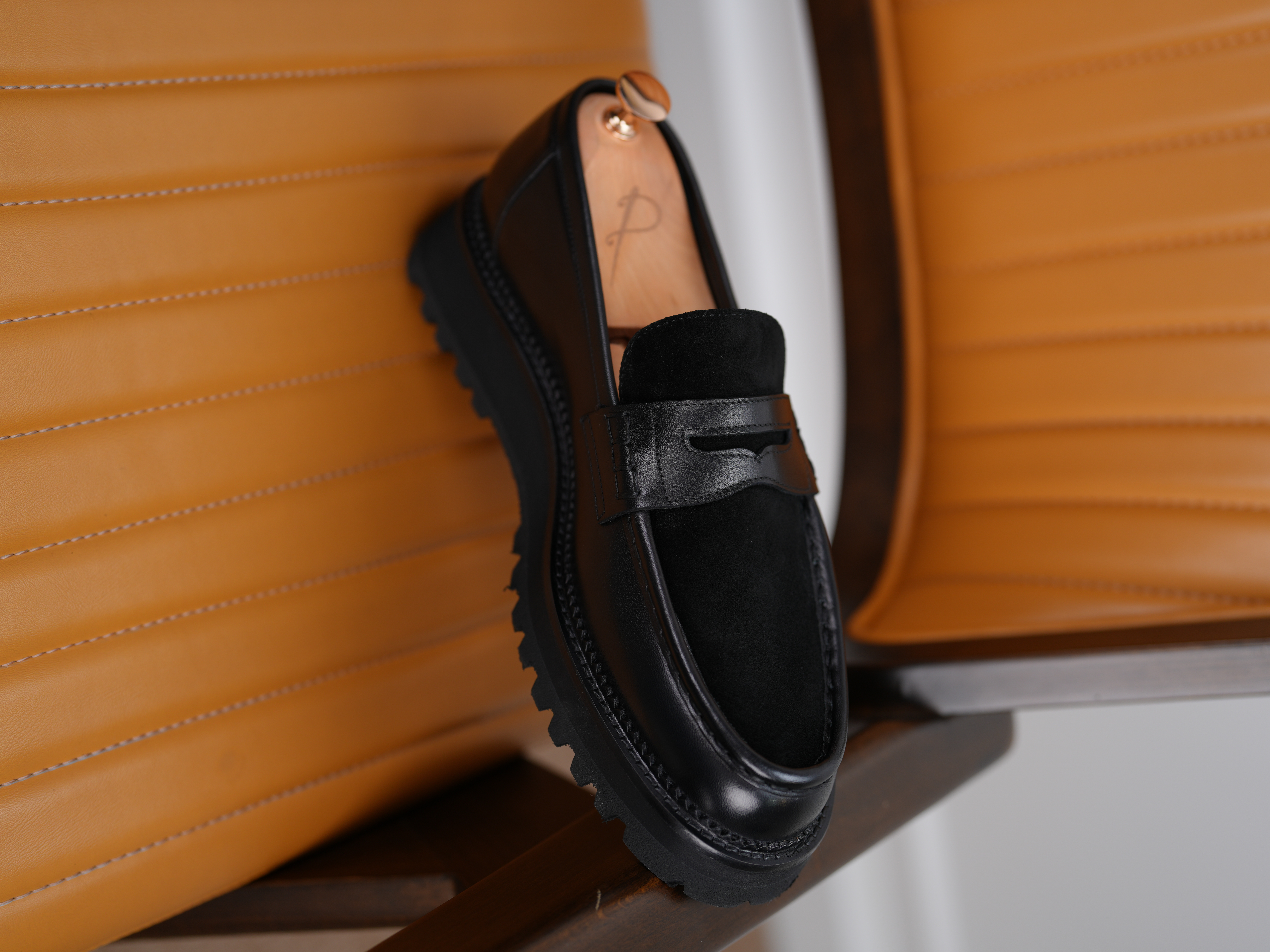 Mens Premium Suede Natural Leather Calfskin Inner Lining Special Eva Sole Shoes - Black
