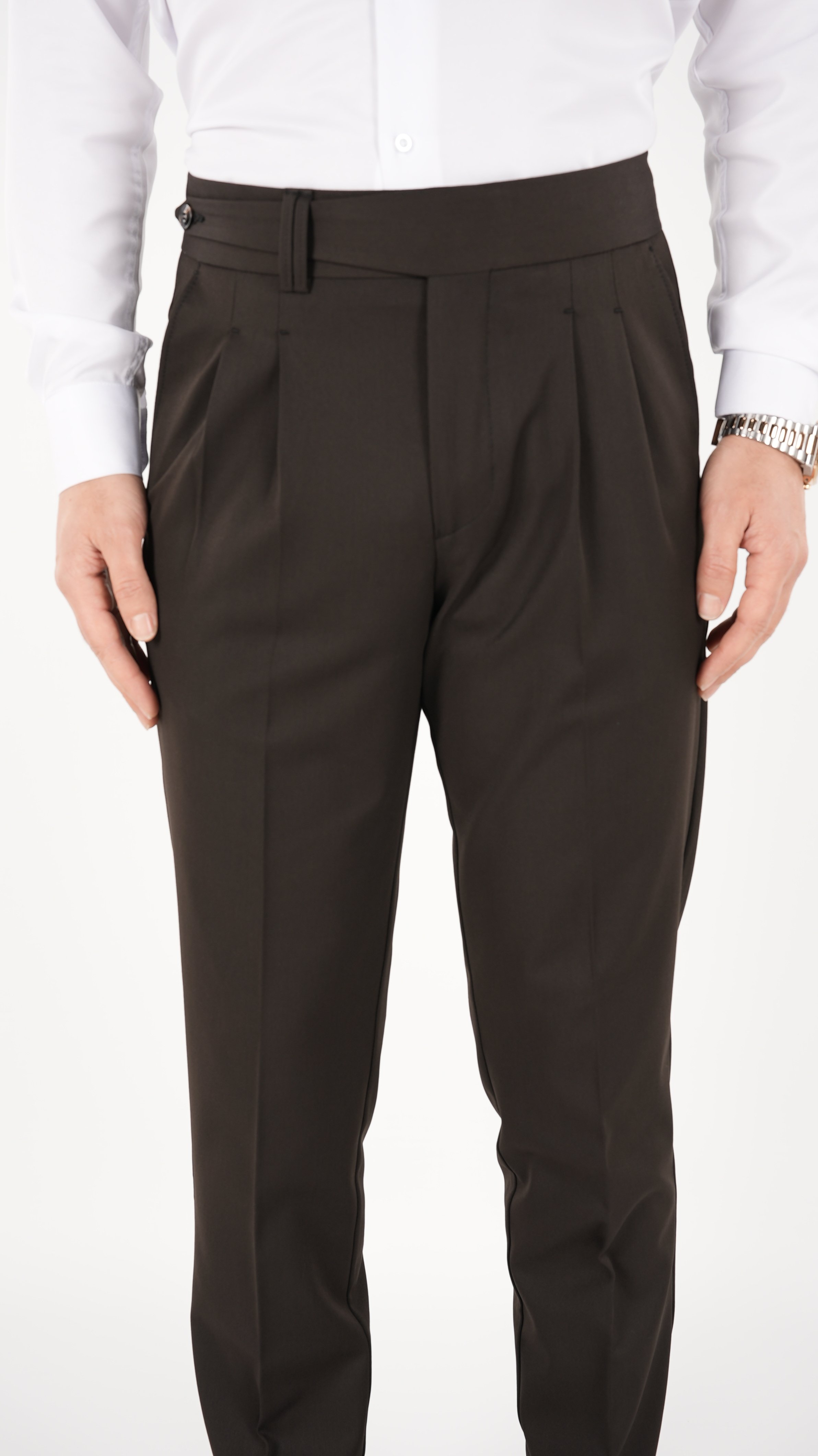 Mens Slim Fit Italian Style Pleated Lycra Canvas Trousers - Bitter Brown
