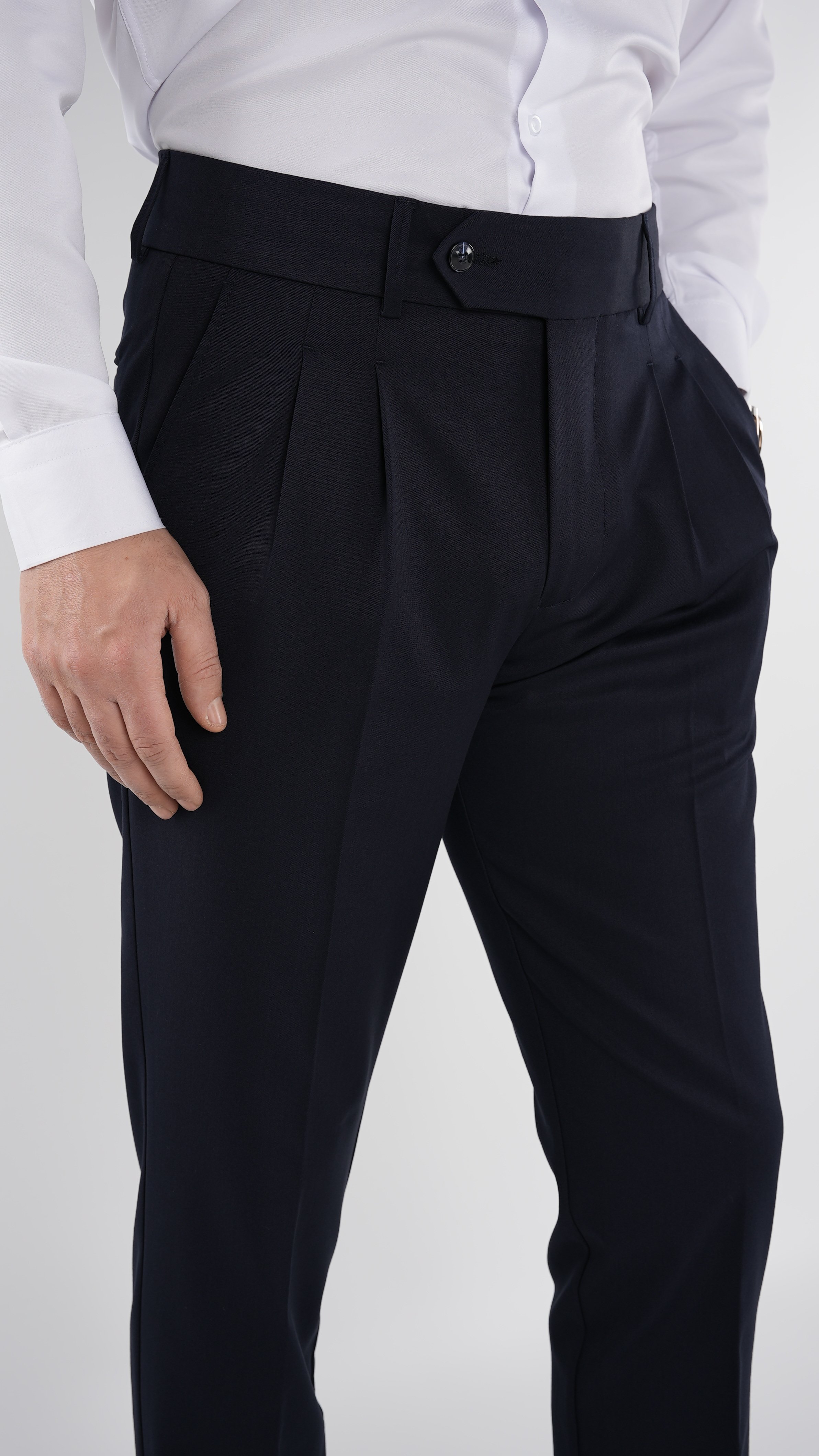 Pantaloni da uomo in tela di lycra plissettata stile italiano slim fit-blu navy