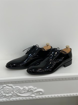 Bağcıklı Ayakkabı - Siyah Rugan