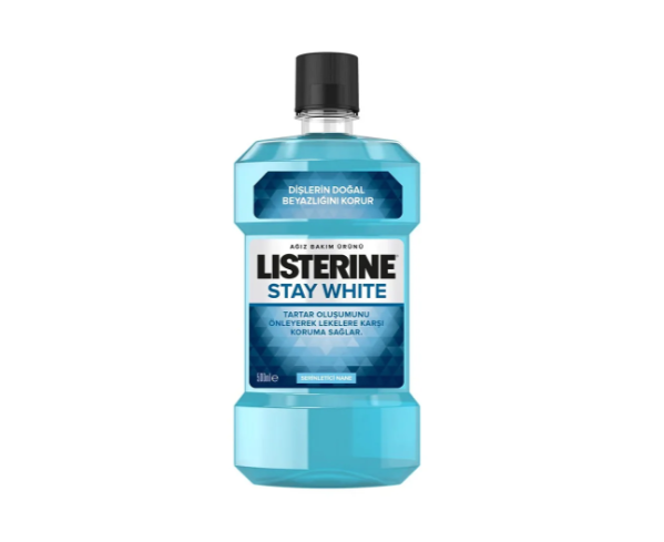 LİSTERİNELİSTERİNE  STAY WHİTE SERİNLETİCİ NANE AĞIZ BAKIM SUYU 500 ML